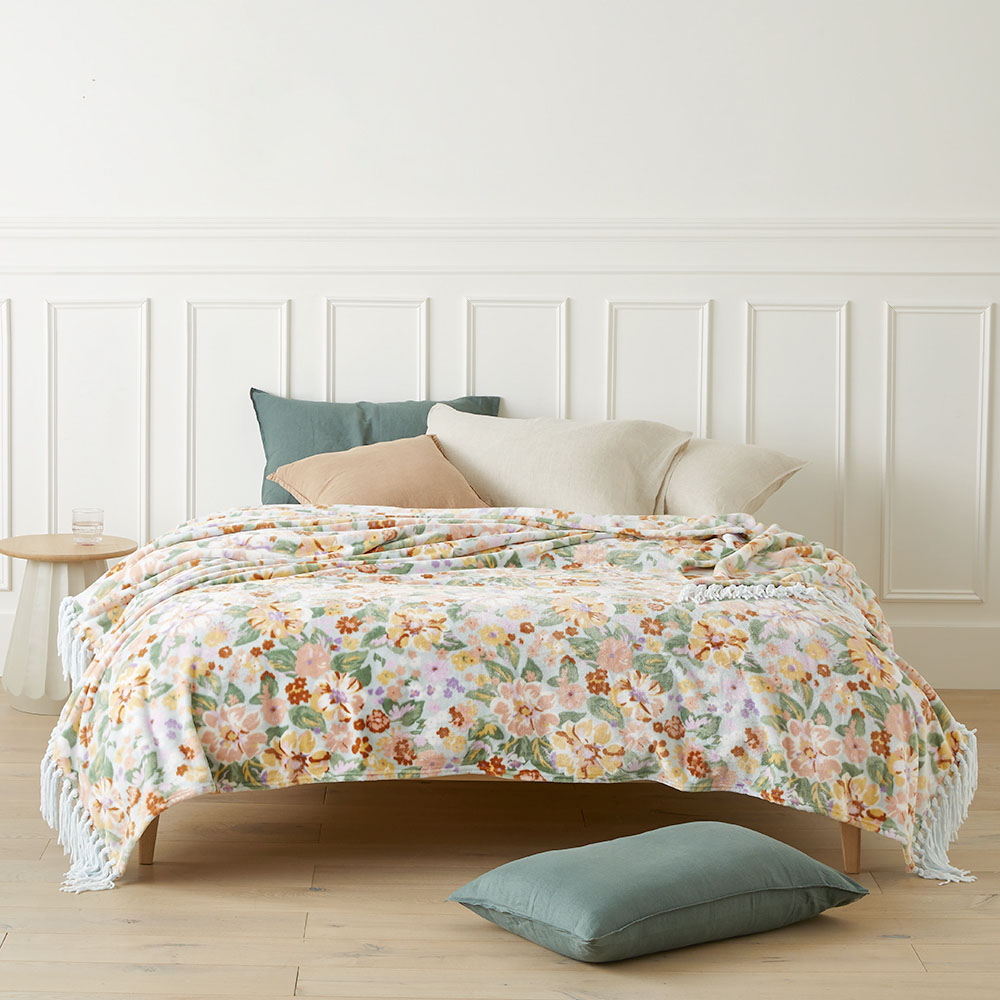 Supersoft Byron Floral Blanket