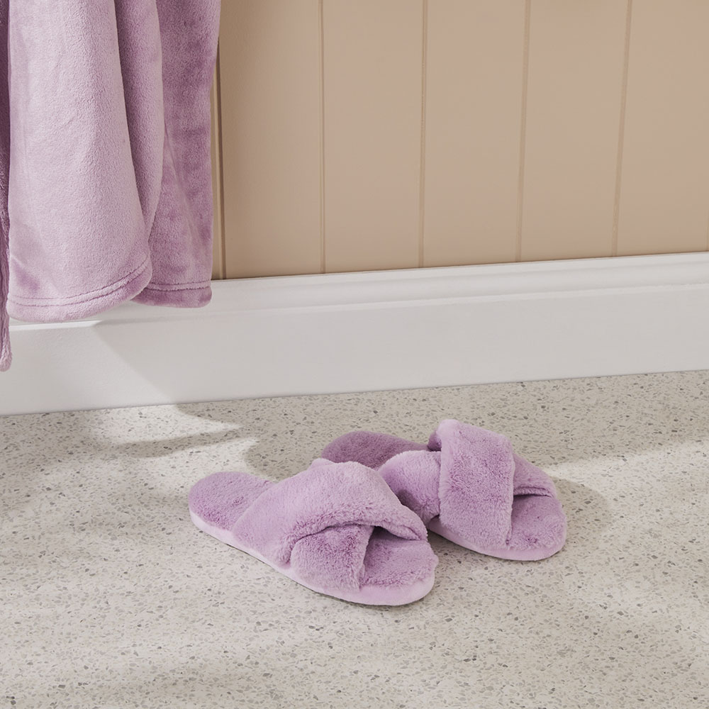Crossover Mauve Fur Slippers