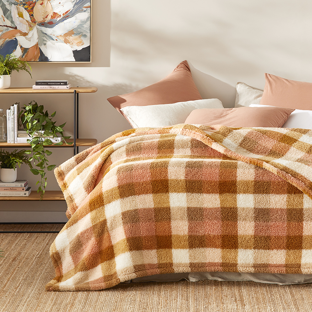 Cloud Blanket Earth Check