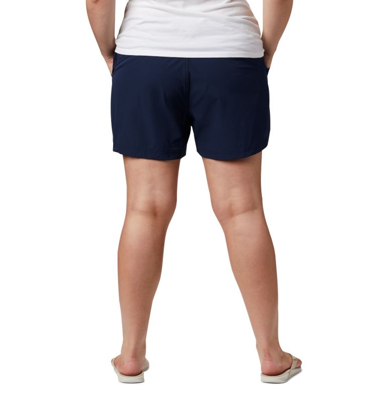Columbia Women' Cora Point II Short  Plu Size