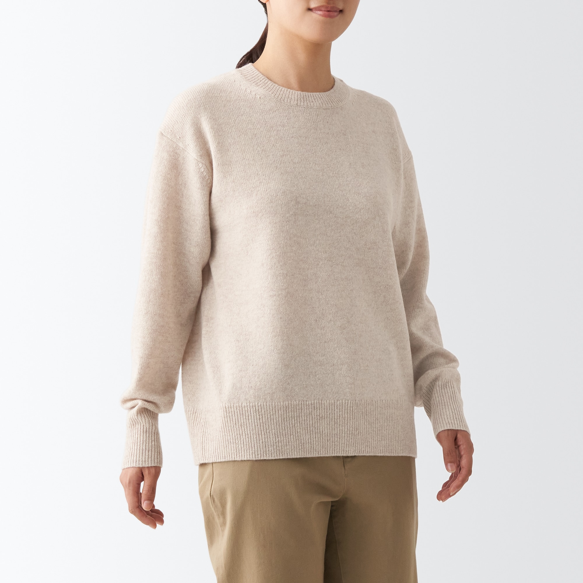 洗えるウールミドルゲージクルーネックセーター