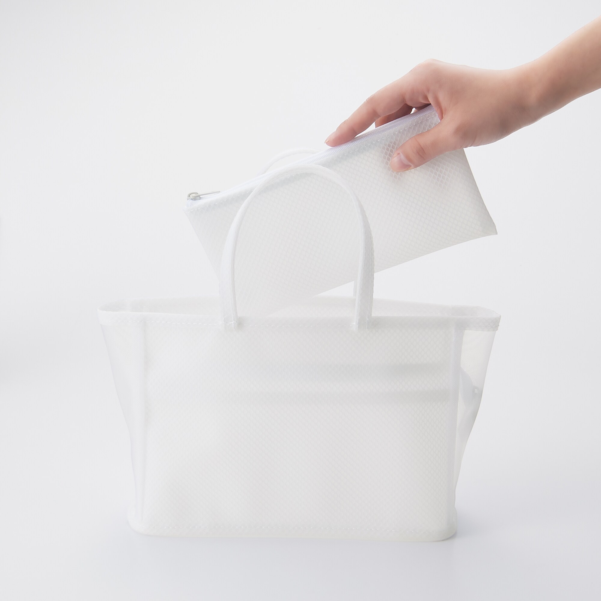 ＥＶＡスパポーチ　Ｌ　約１５．５×２９×９ｃｍ