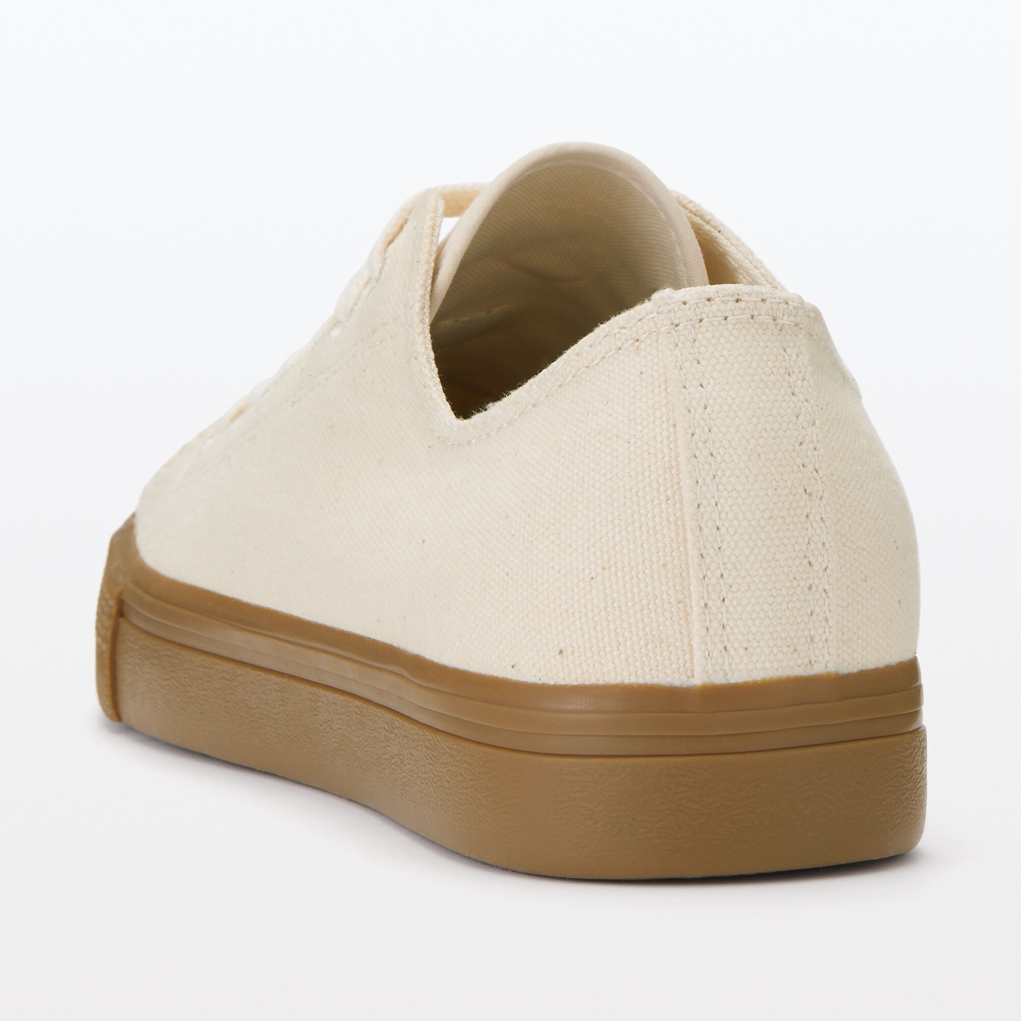 疲れにくい　再生素材を使ったスニーカー（婦人）