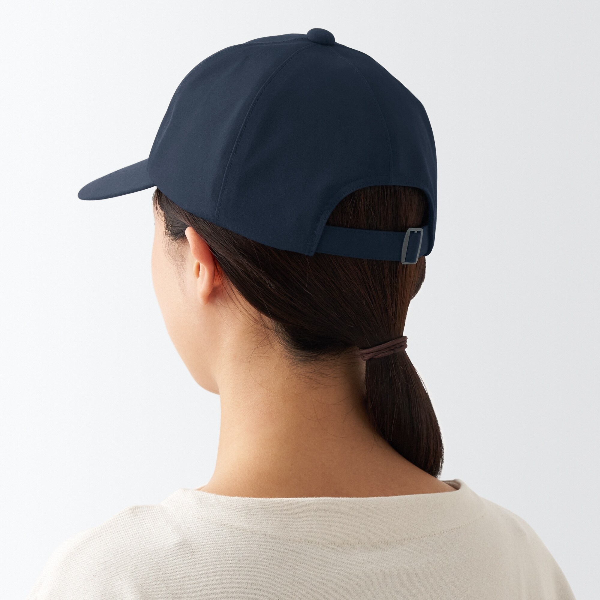 ＵＶカット　透湿撥水　防水テープ使い　キャップ