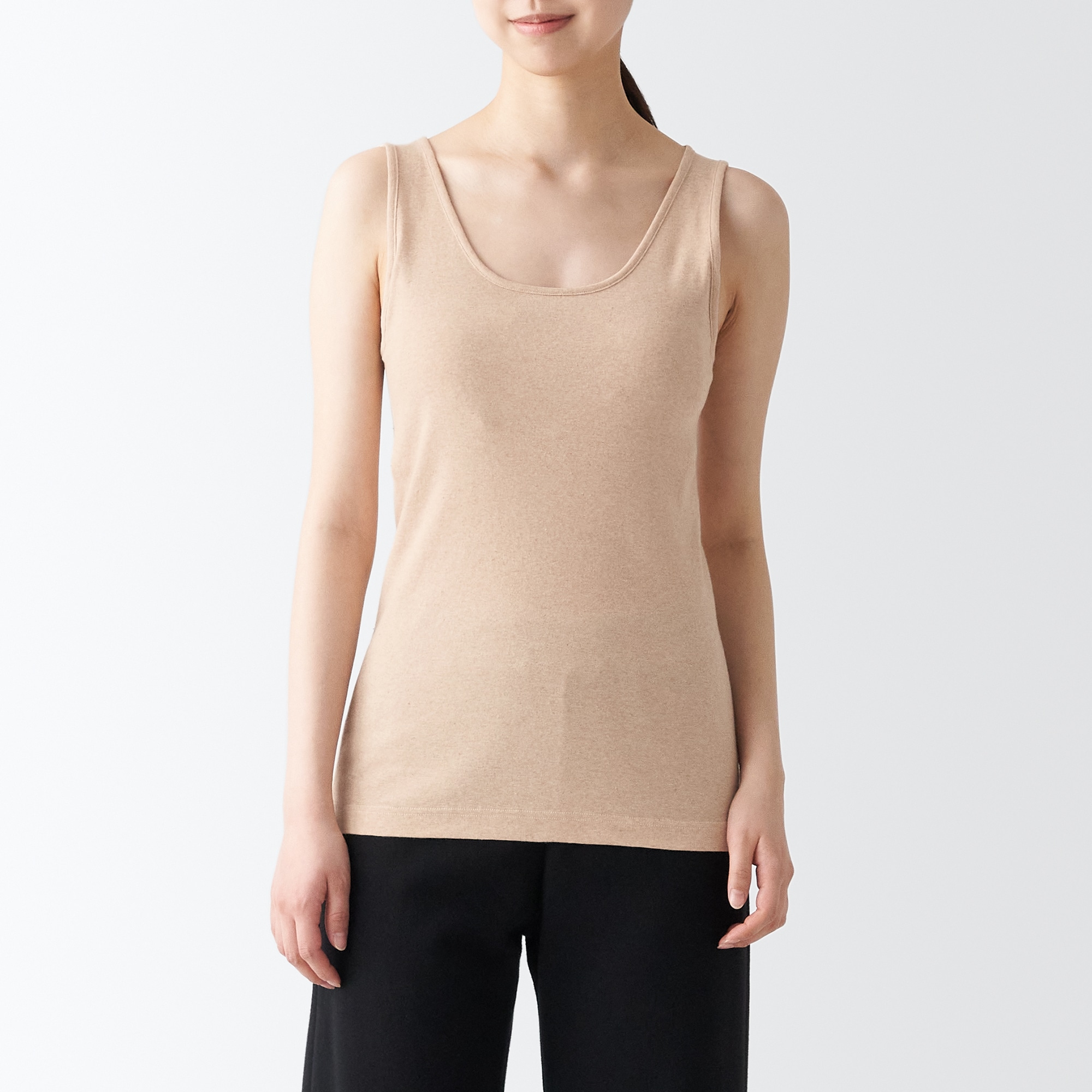 無染色カップ入りタンクトップ