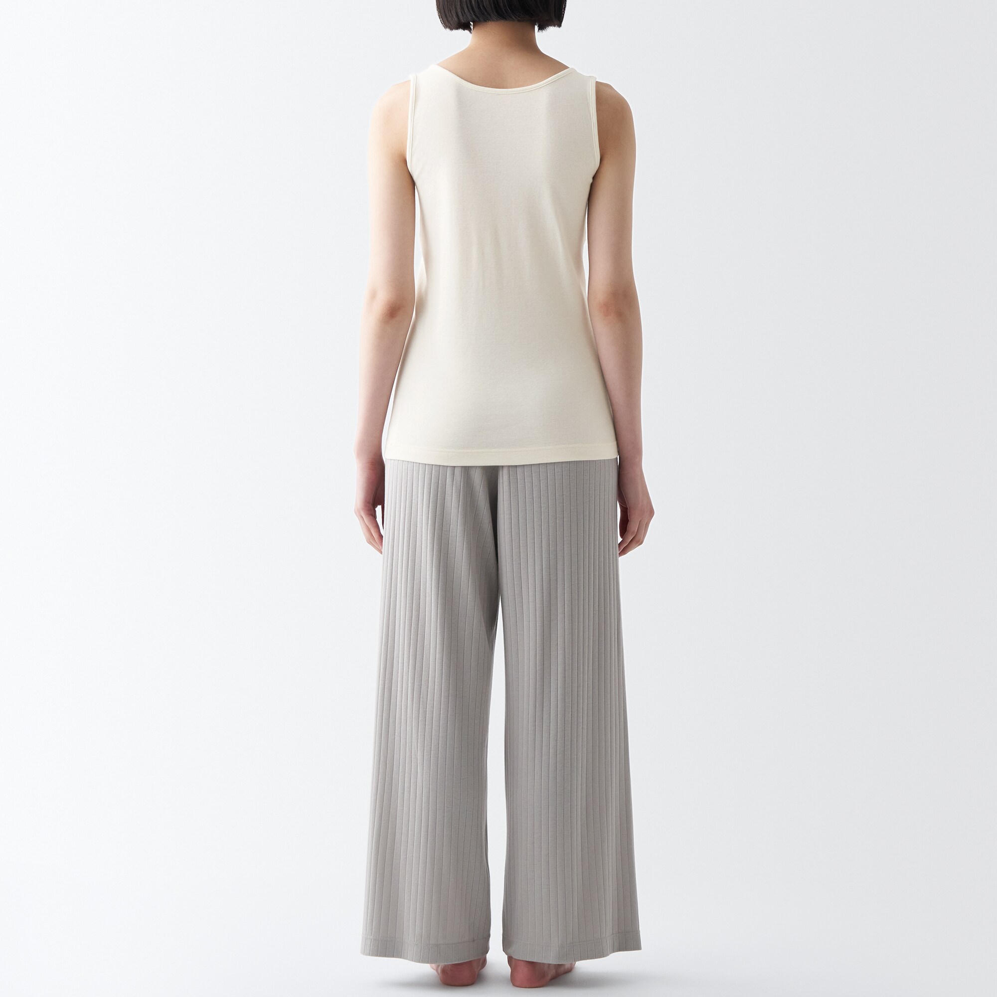 無染色前開きカップ入りタンクトップ