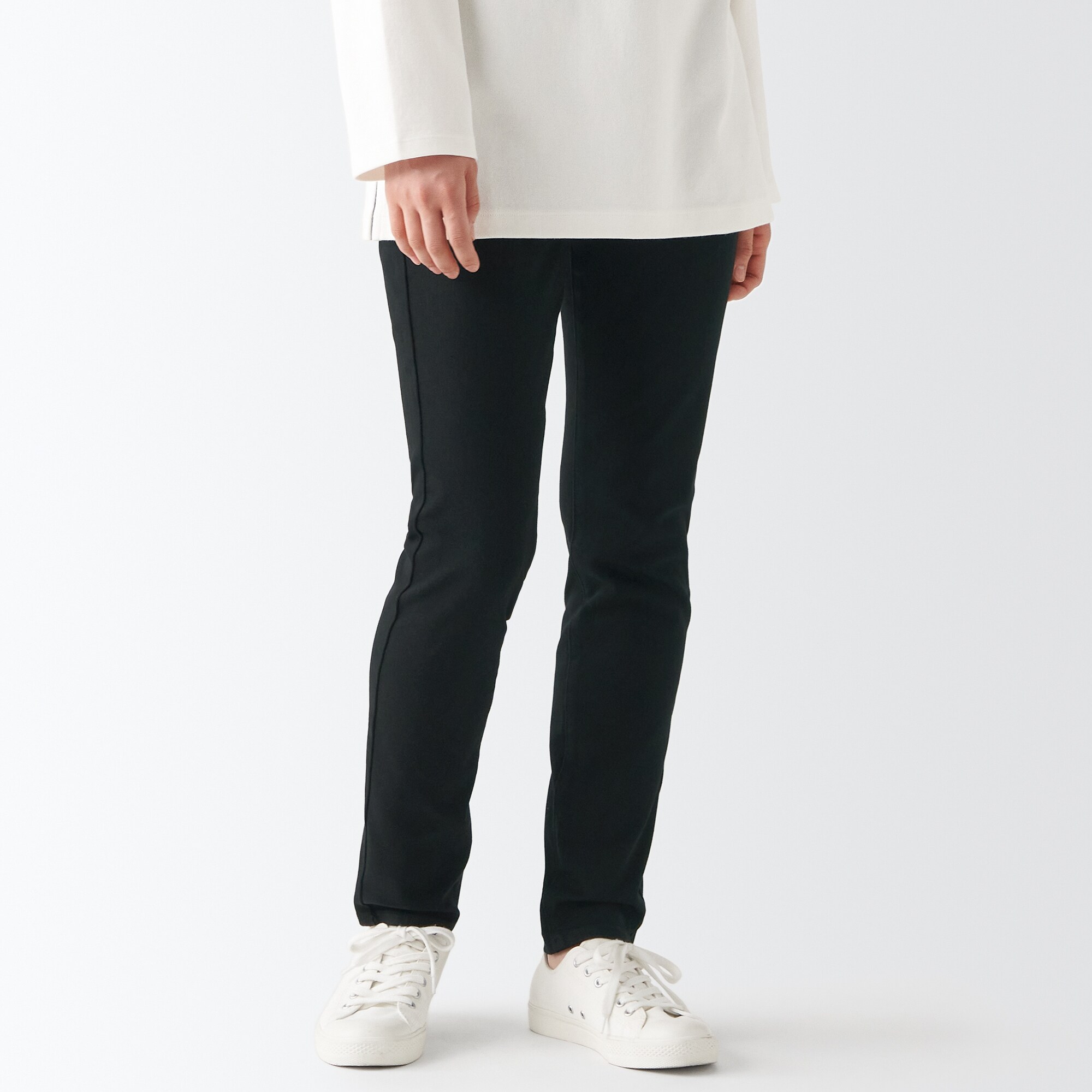 【スキニー】ストレッチデニムパンツ（股下７５ｃｍ）ディープブラック