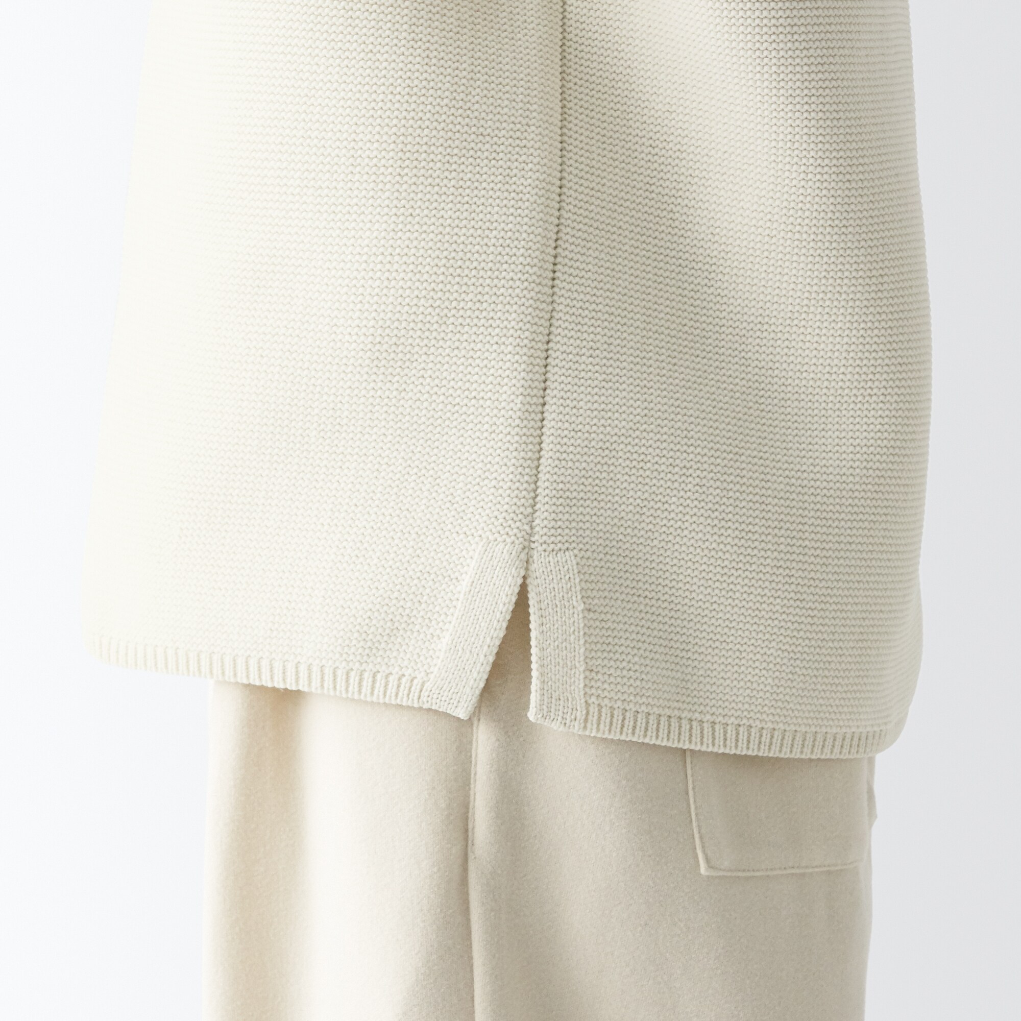 あたたかくて洗えるクルーネックセーター