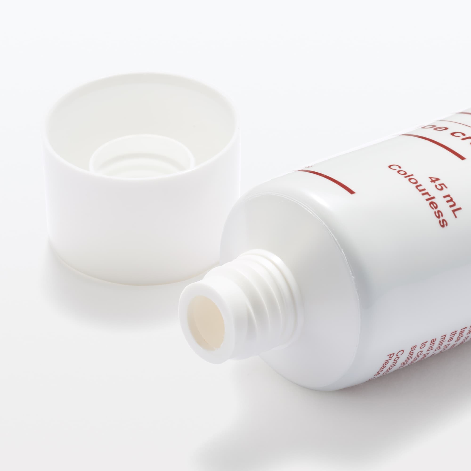 くつクリーム　４５ｍｌ／無色