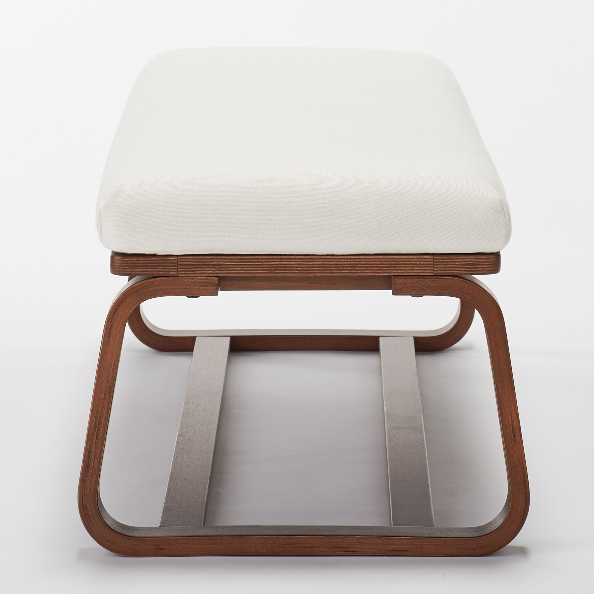 リビングでもダイニングでもつかえるベンチ・１・ウォールナット材（カバー別売り）