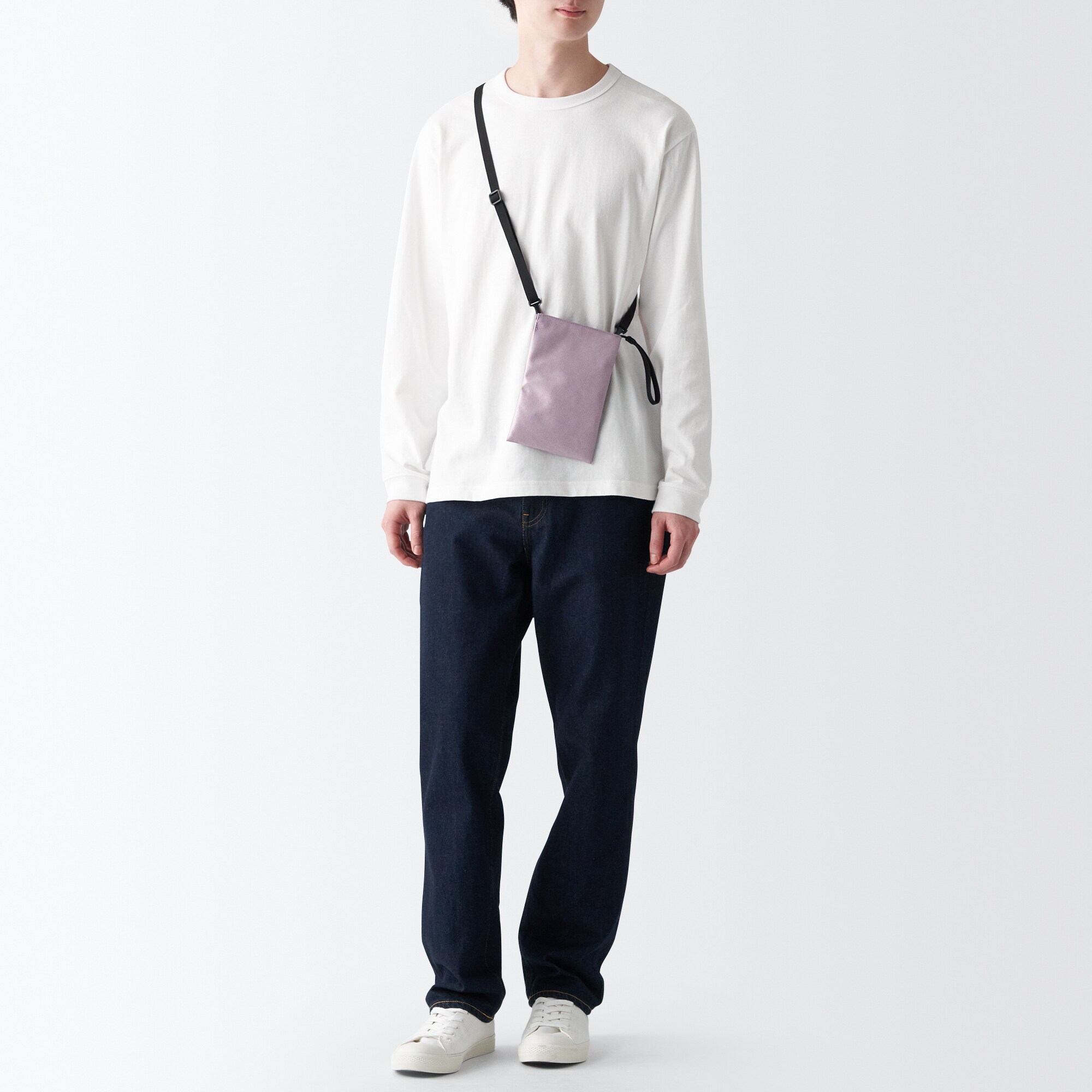 ポーチとしても使える　撥水ミニサコッシュ