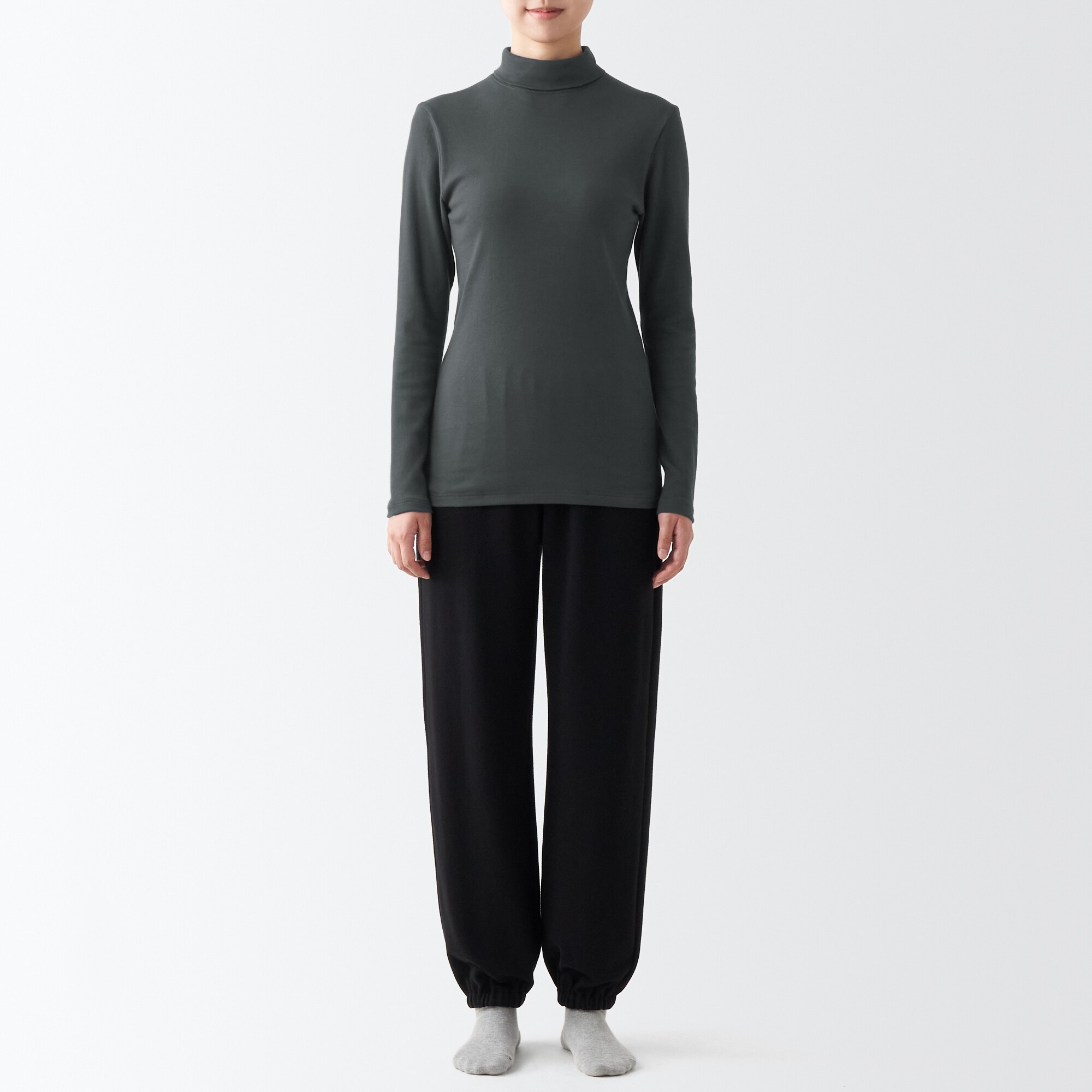 あったか綿　厚手　タートルネック長袖Ｔシャツ