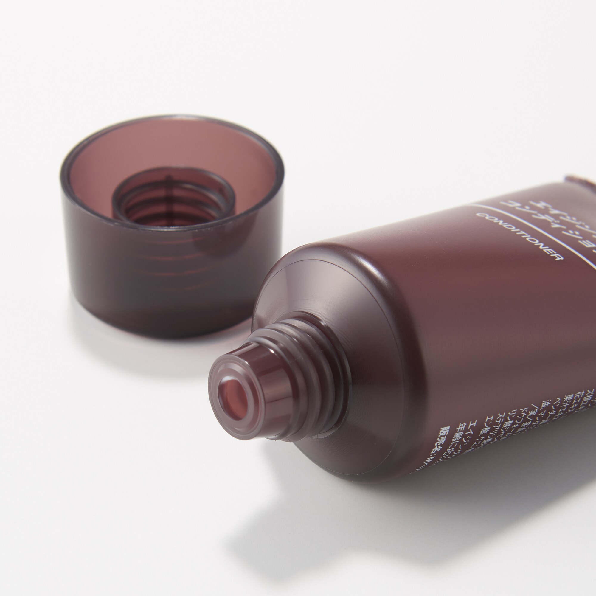 エイジングケアコンディショナー（携帯用）　３０ｇ