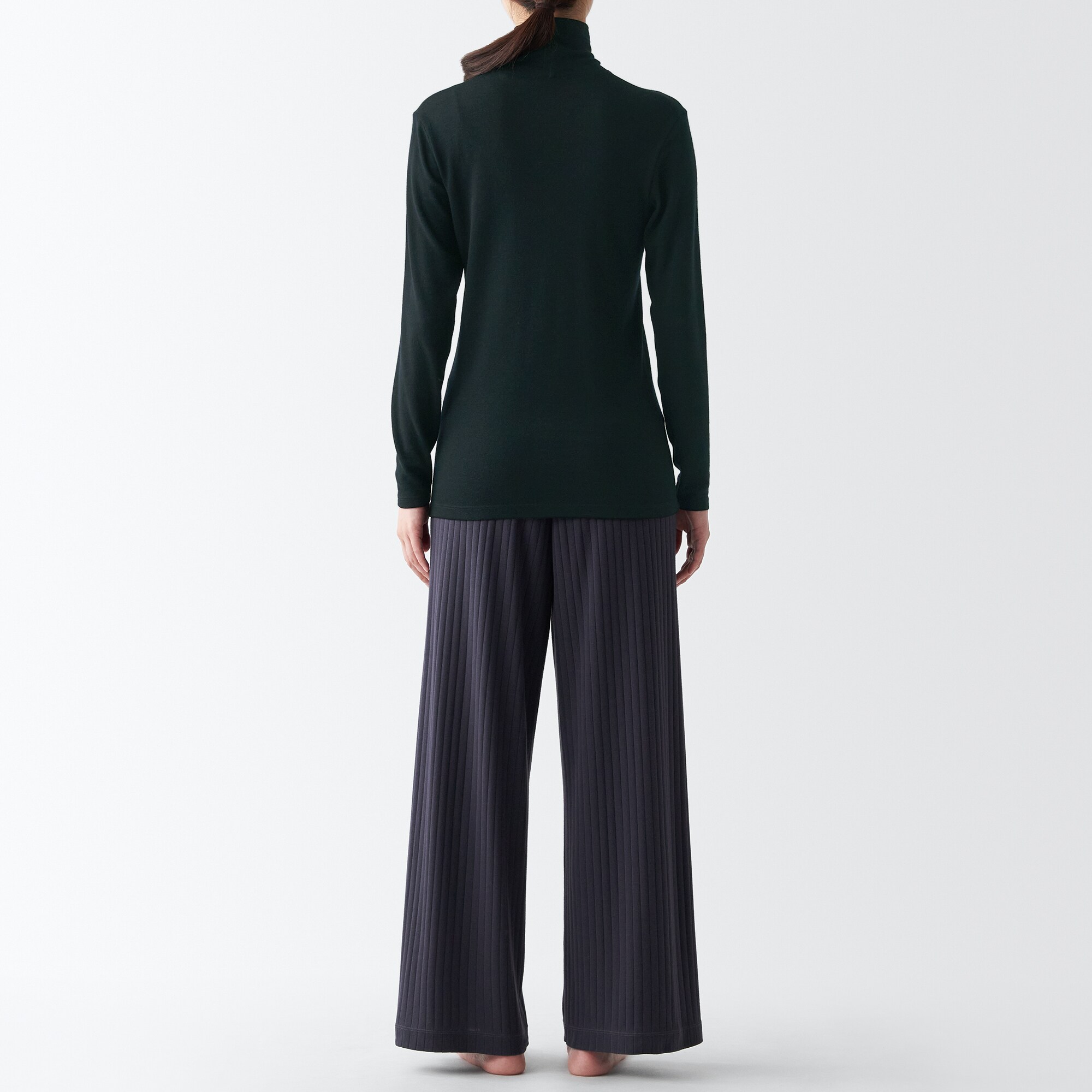 ウールタートルネック長袖Ｔシャツ