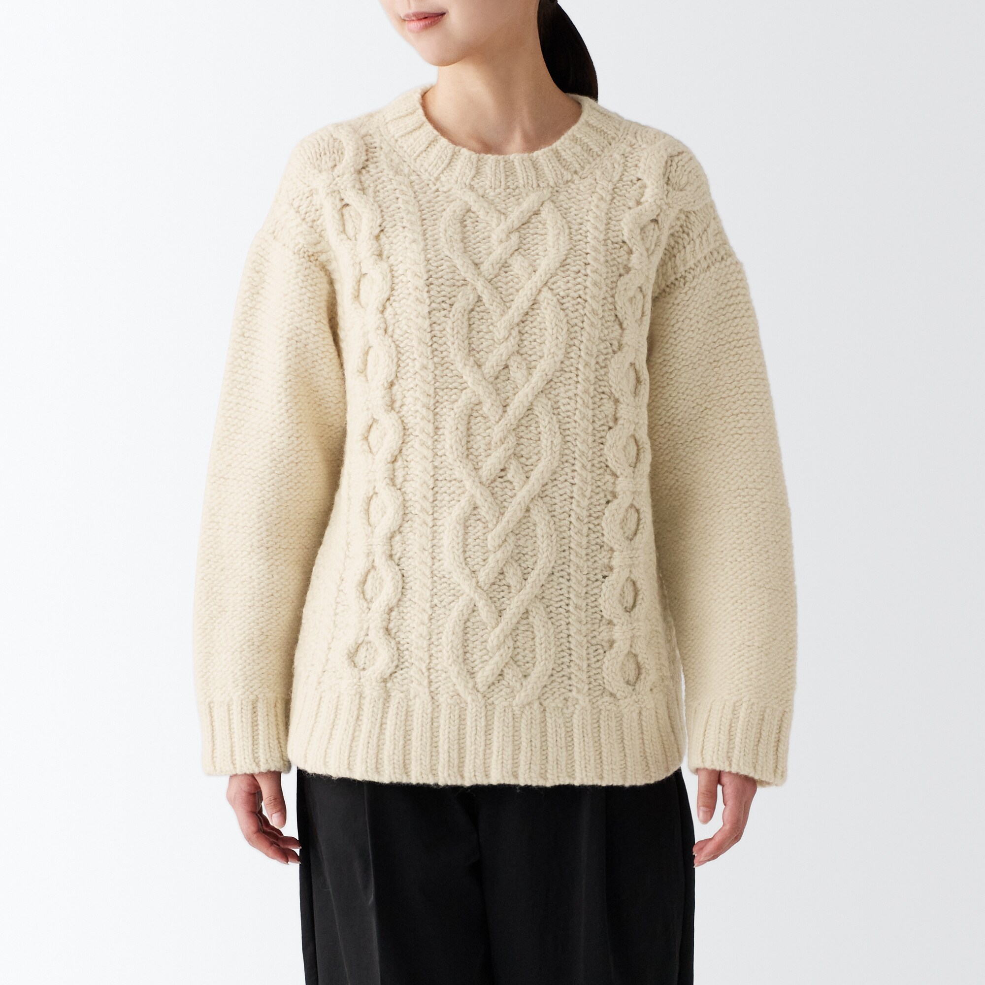 手編みニットアラン柄セーター