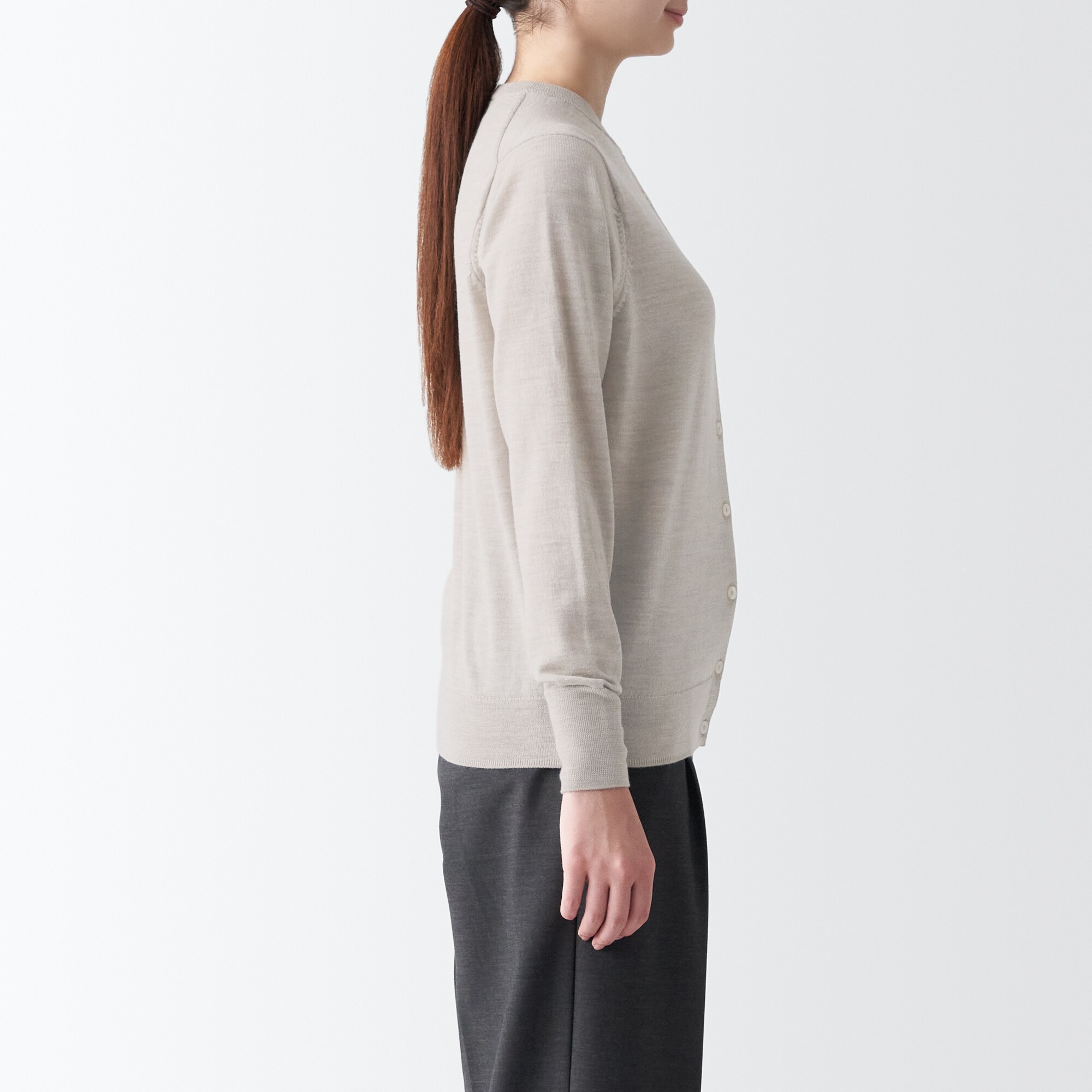 洗えるウールハイゲージクルーネックカーディガン