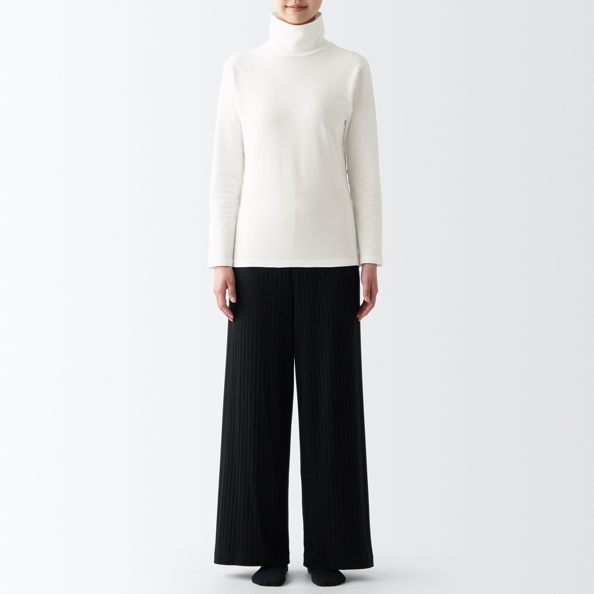 あったか綿　厚手　タートルネック長袖Ｔシャツ