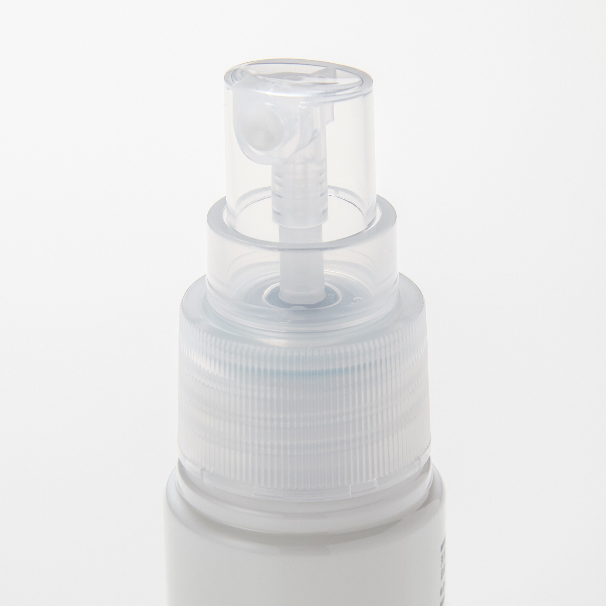 アウトドアスプレー　ＳＰＦ３３　ＰＡ＋＋＋　５０ｍＬ（日焼け止め）