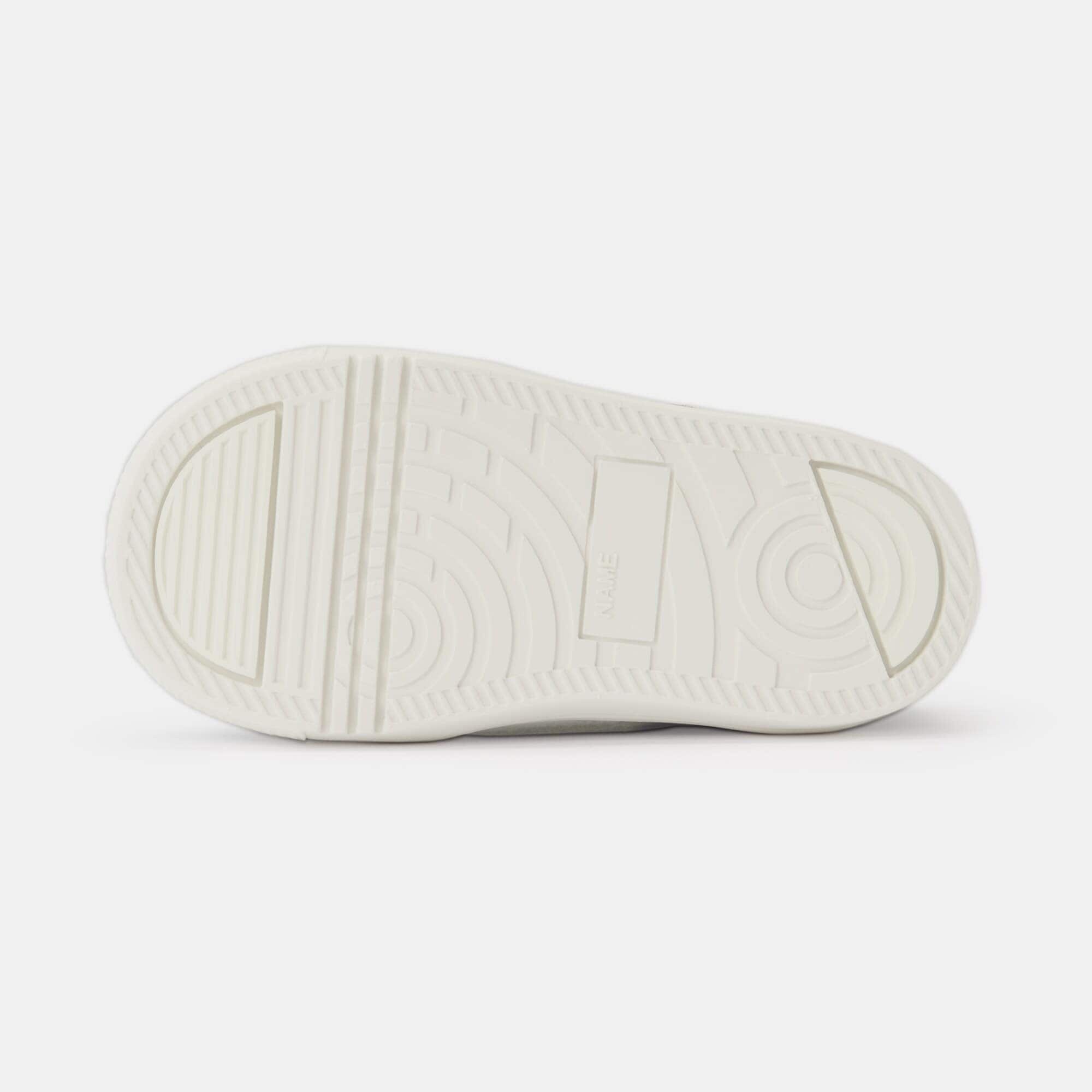 軽量　撥水　スリッポンスニーカー（ベビー）