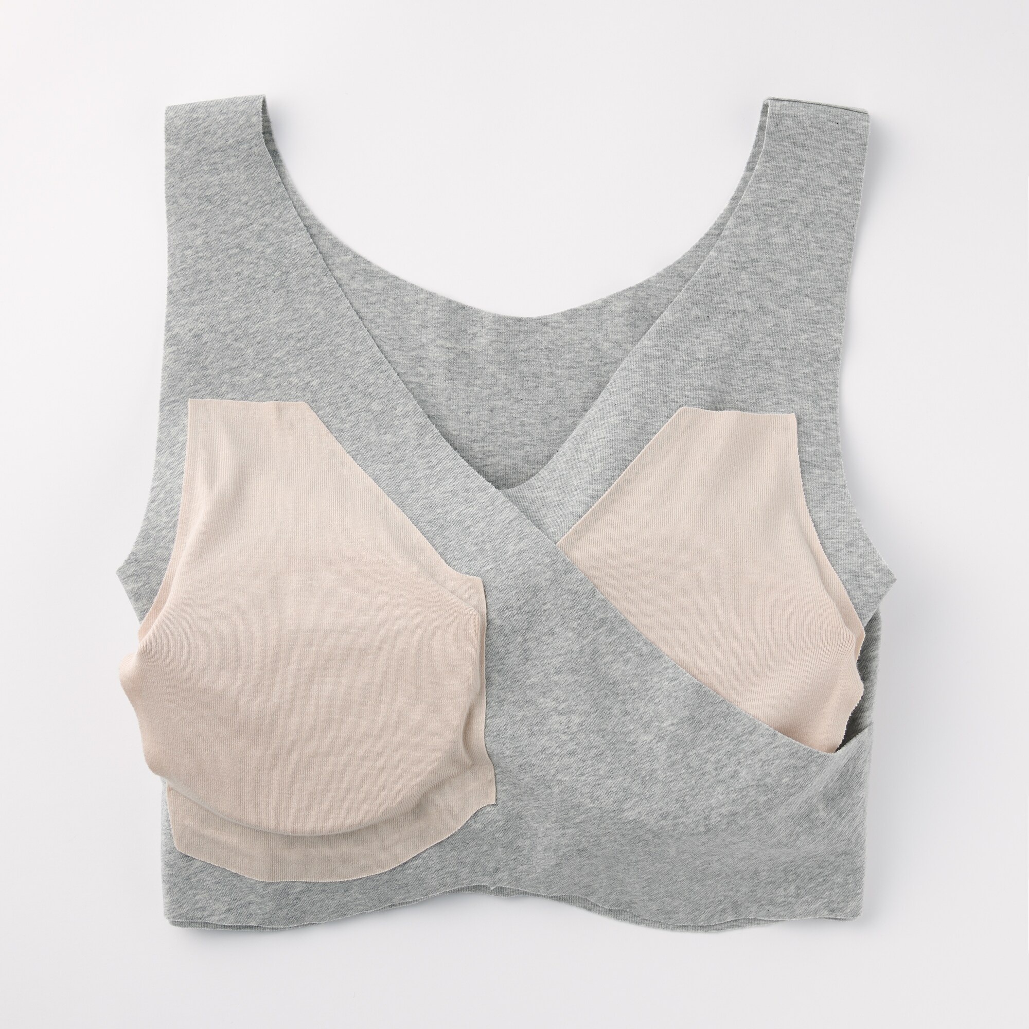 どこにも縫い目がない　授乳に便利なブラジャー