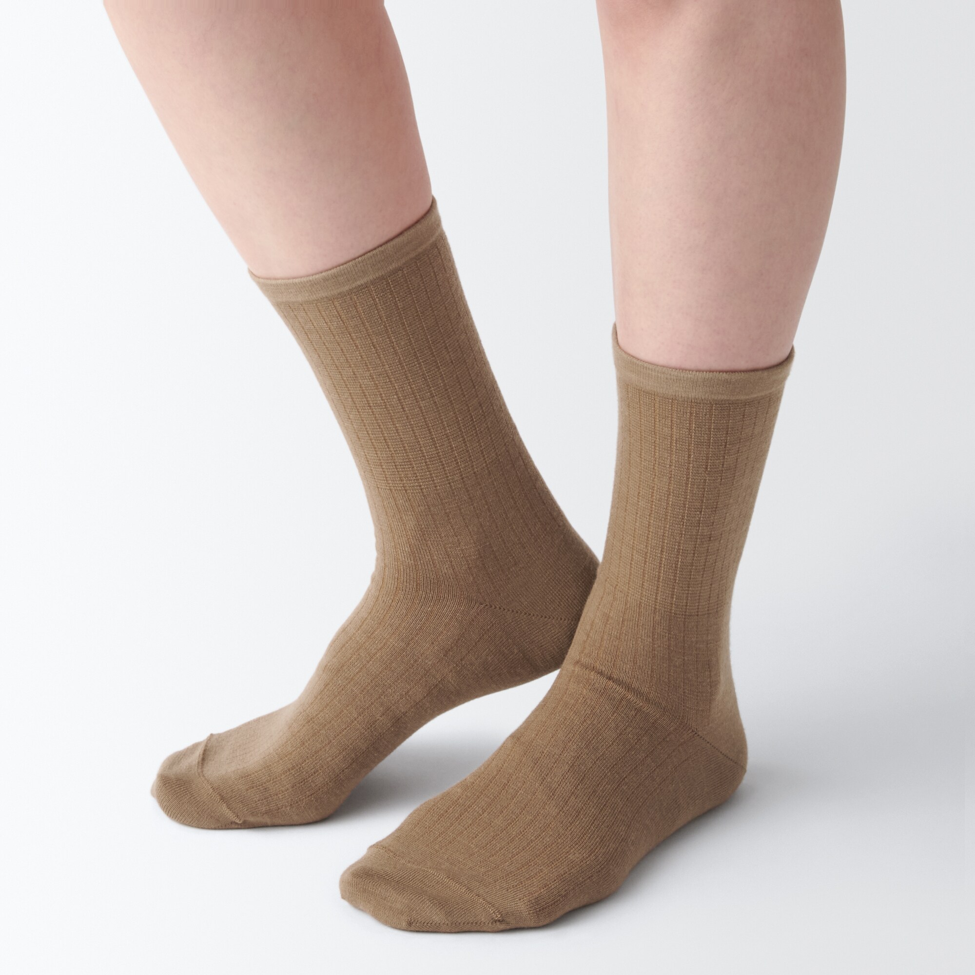 足なり直角　履き口やわらか　組み合わせられる　ウール混靴下（数量限定）