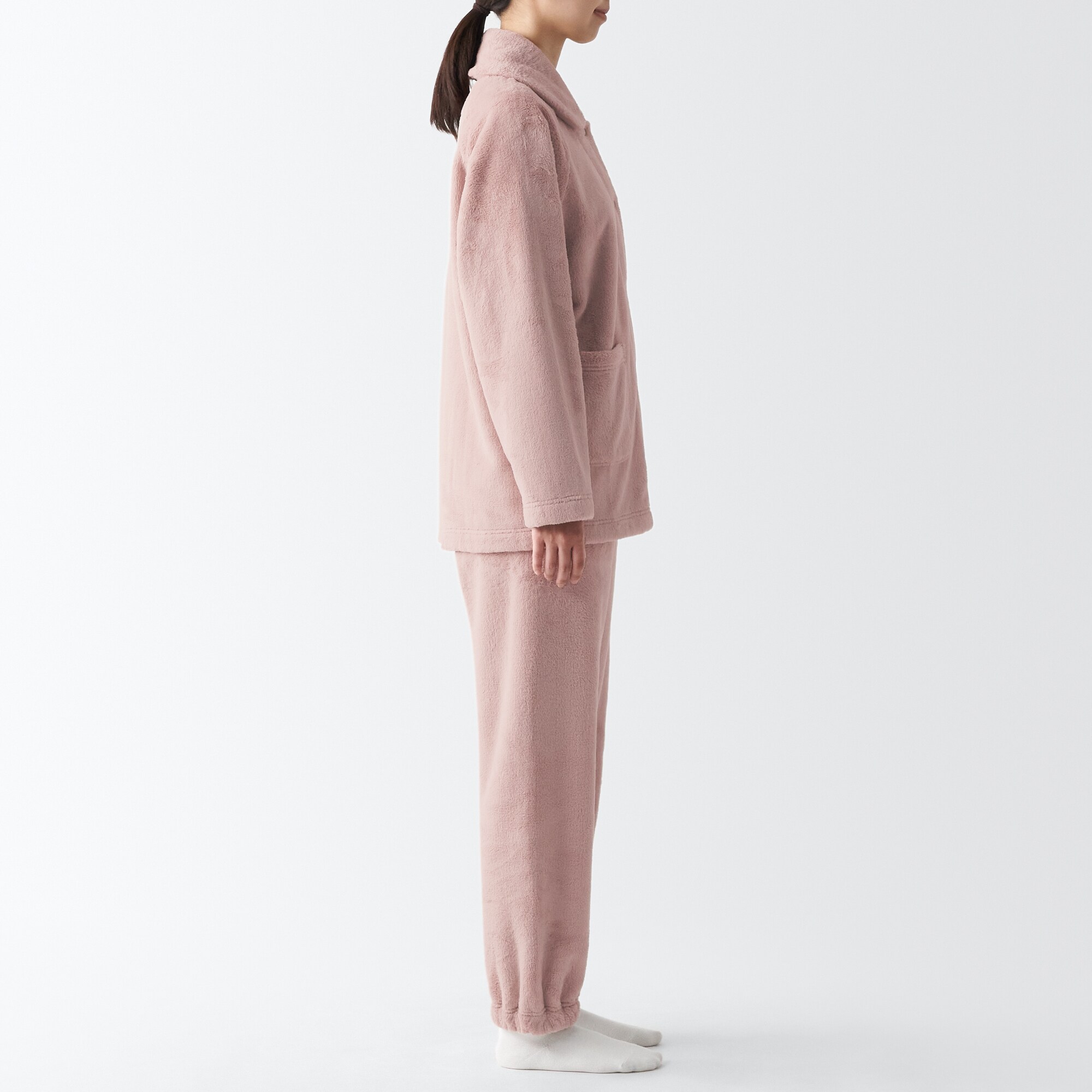 【毛布にくるまった温かさ】静電気が起きにくい　着る毛布　パジャマ（新仕様・ポケット付）