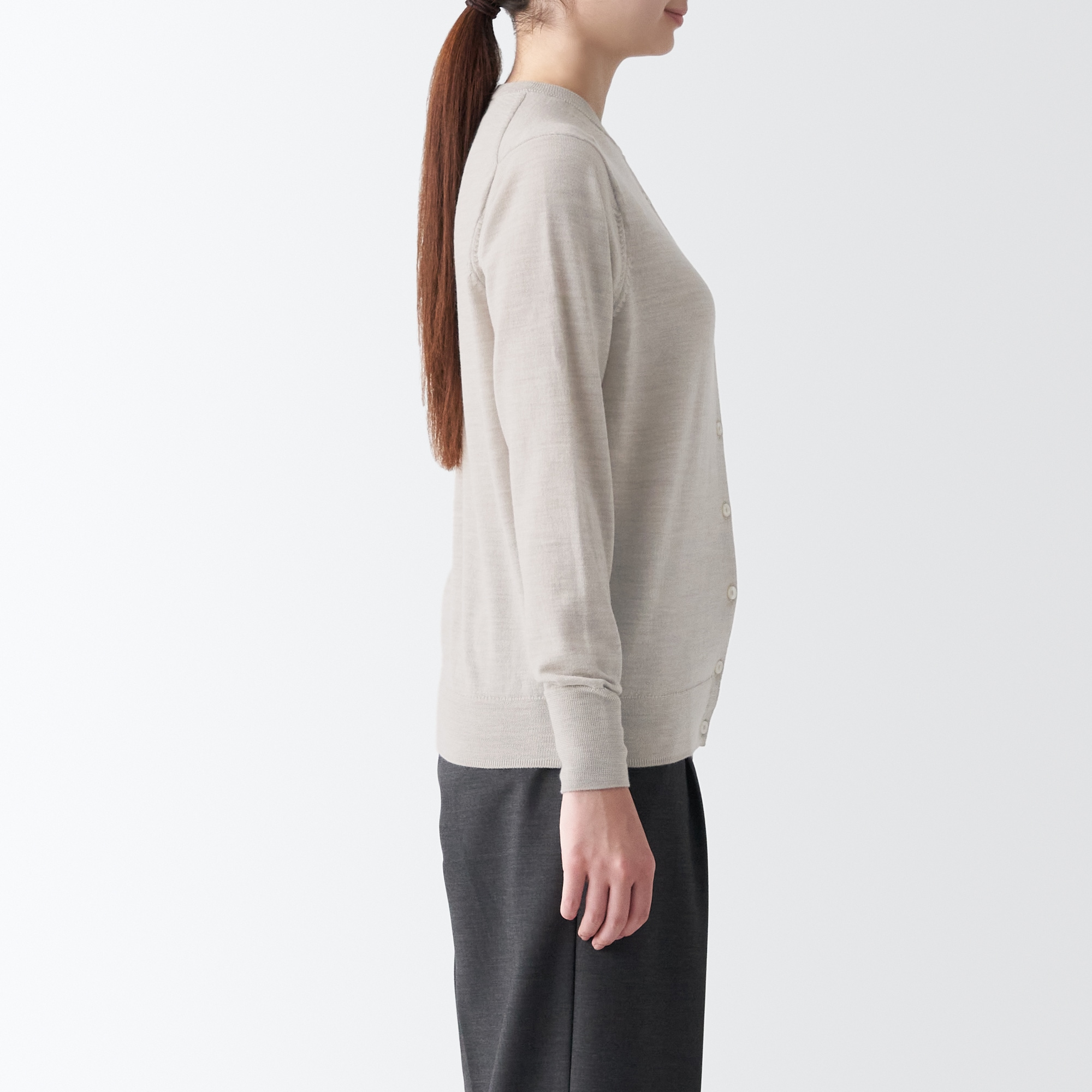 洗えるウールハイゲージクルーネックカーディガン