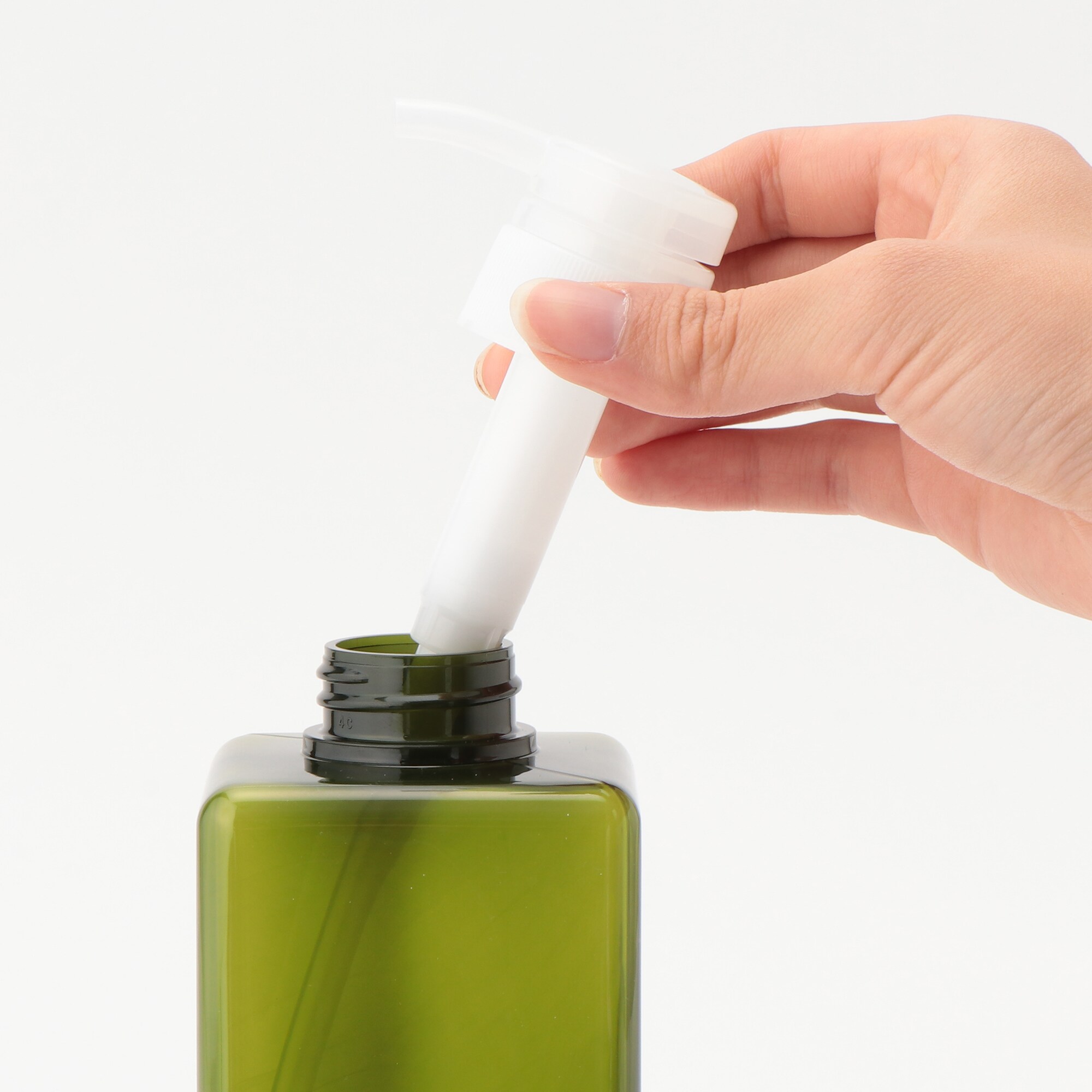 ＰＥＴ詰替ボトル用ポンプヘッド　４００ｍｌ・６００ｍｌ用