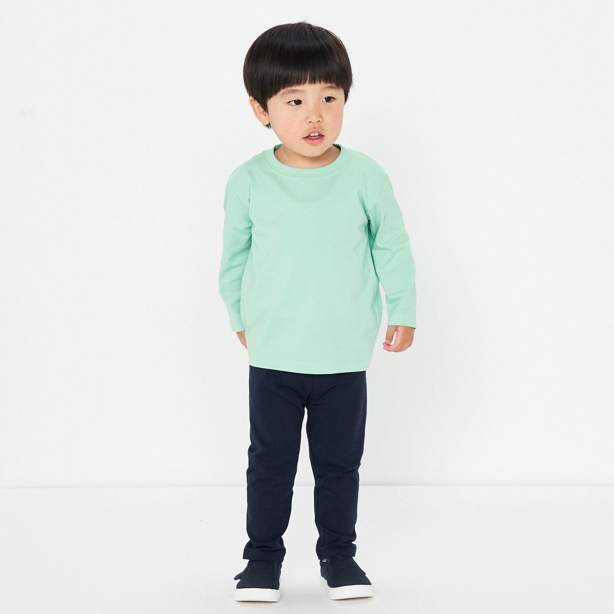 ベビー　あたまするっと　クルーネック長袖Ｔシャツ　無地