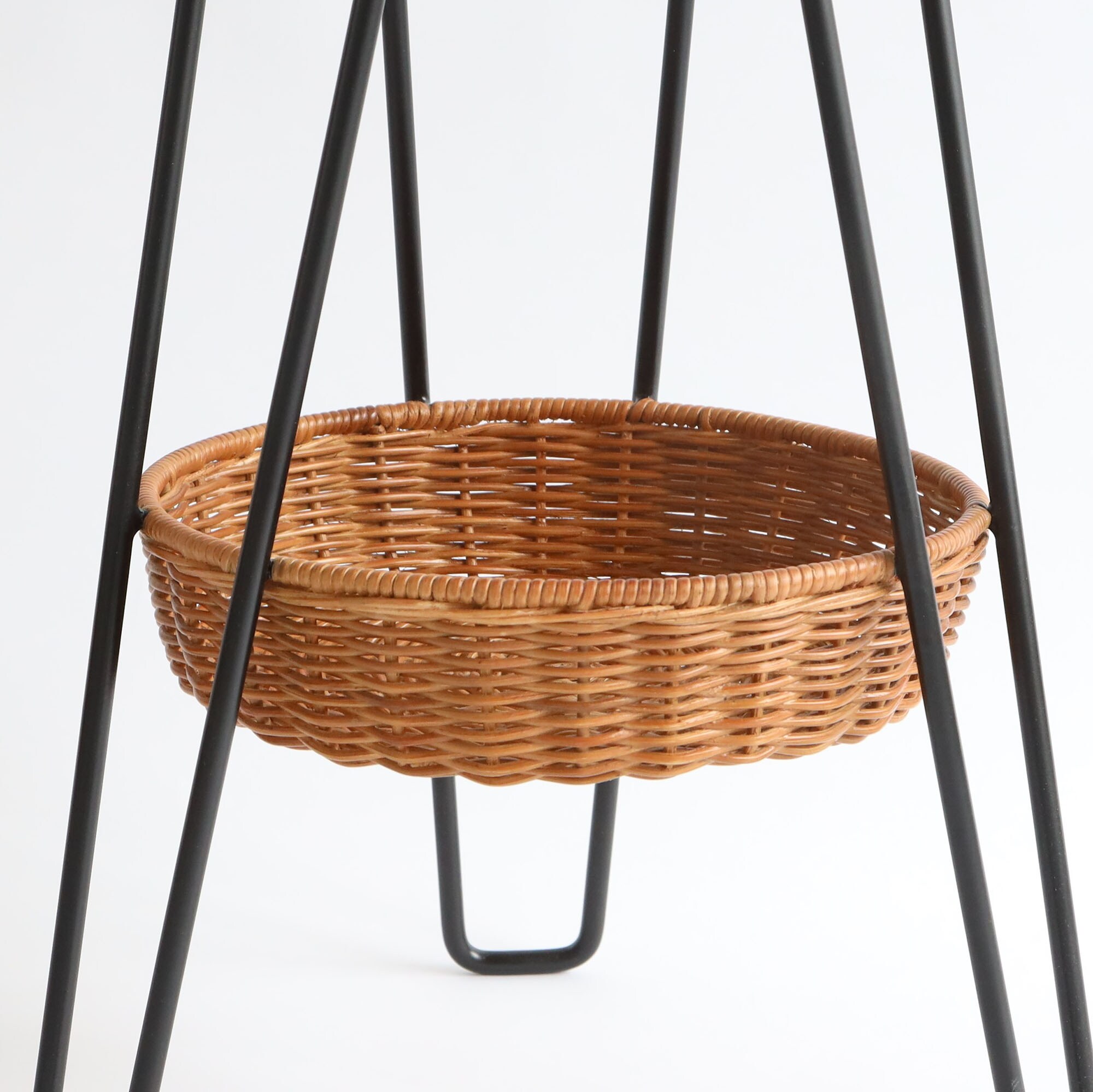 ［ＩＤＥＥ］ＷＡＬＬＡＢＹ　ＳＩＤＥ　ＴＡＢＬＥ