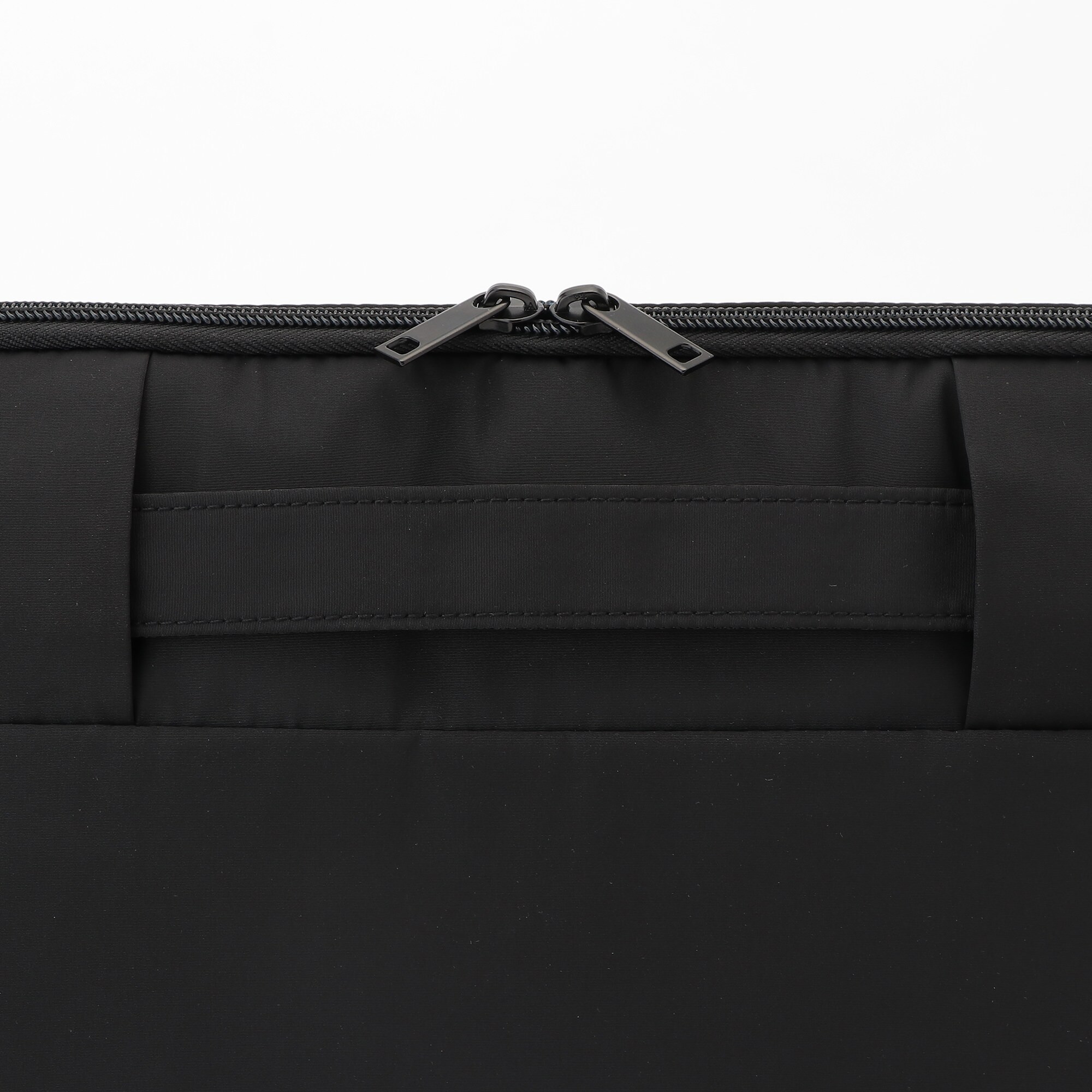 【Ａ４サイズ用】入れたまま使えるパソコンケース