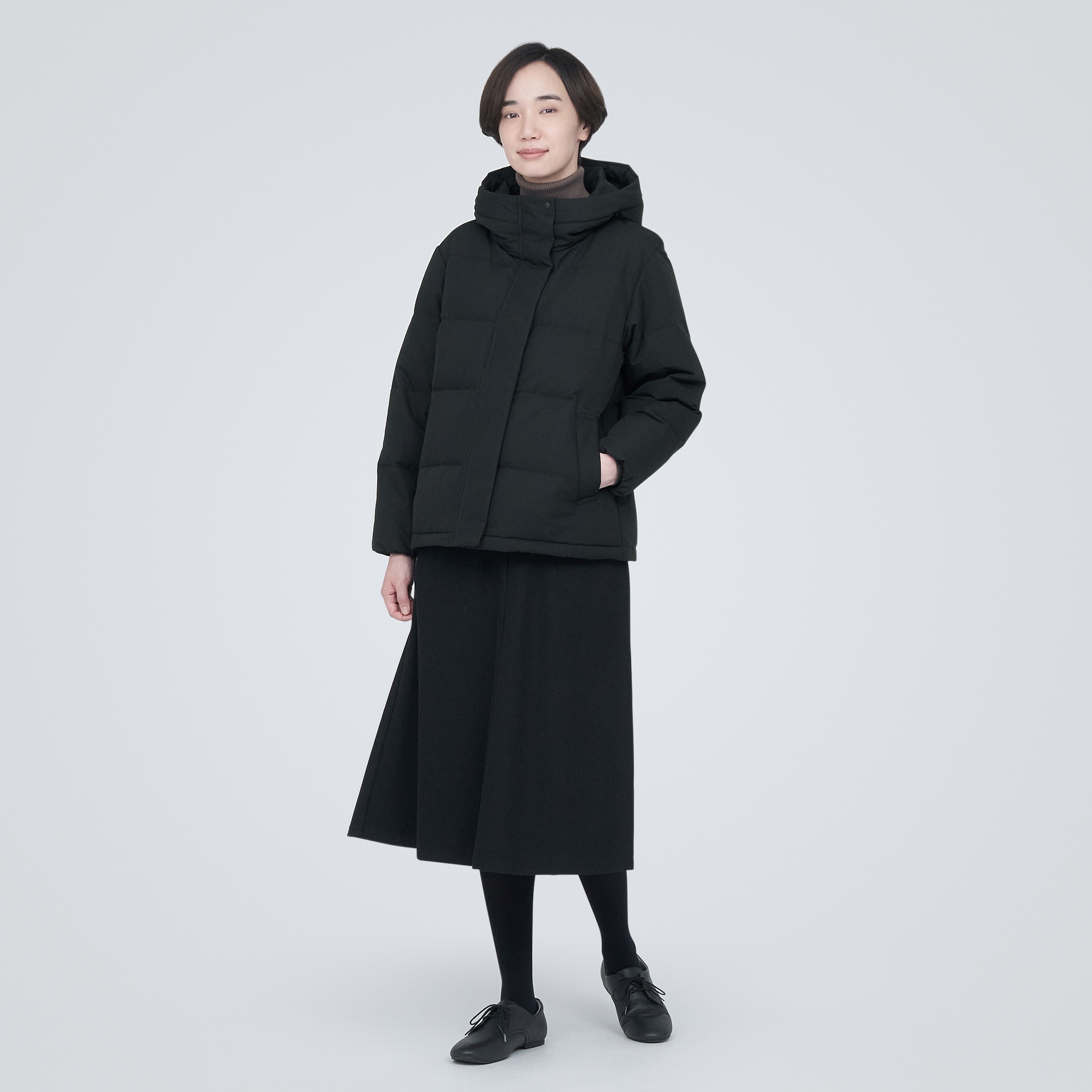 撥水フード付きダウンジャケット