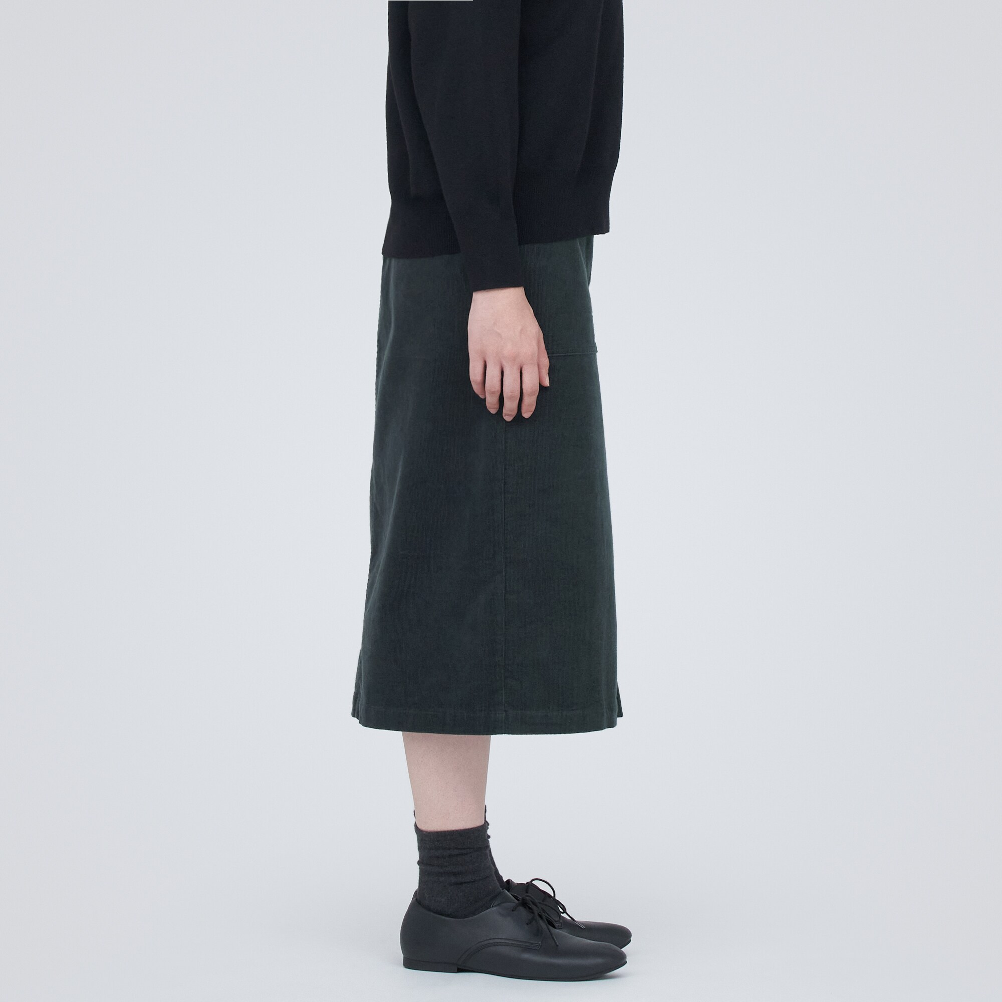 コーデュロイナロースカート