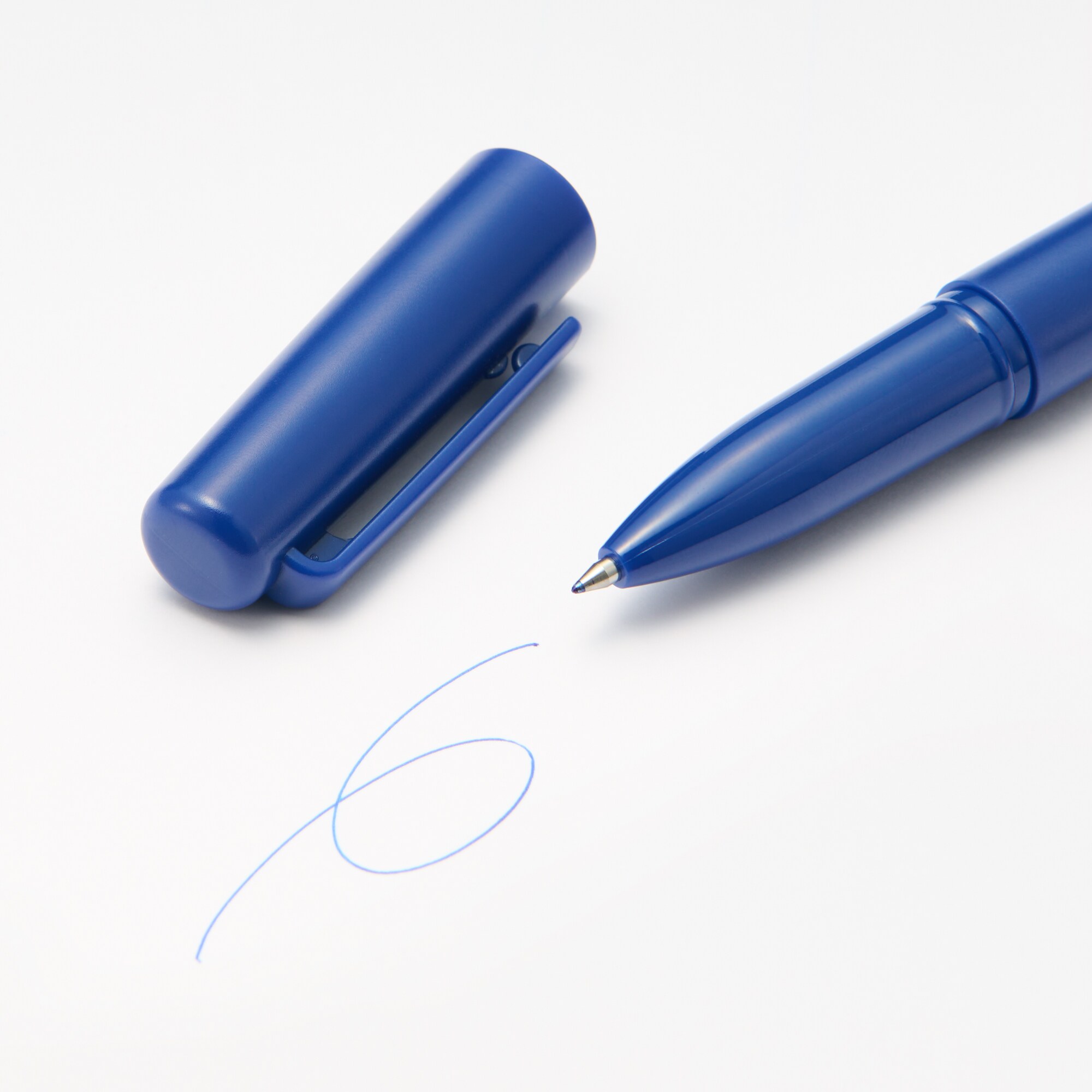 コンパクトゲルインキボールペン　８色セット　０．５ｍｍ