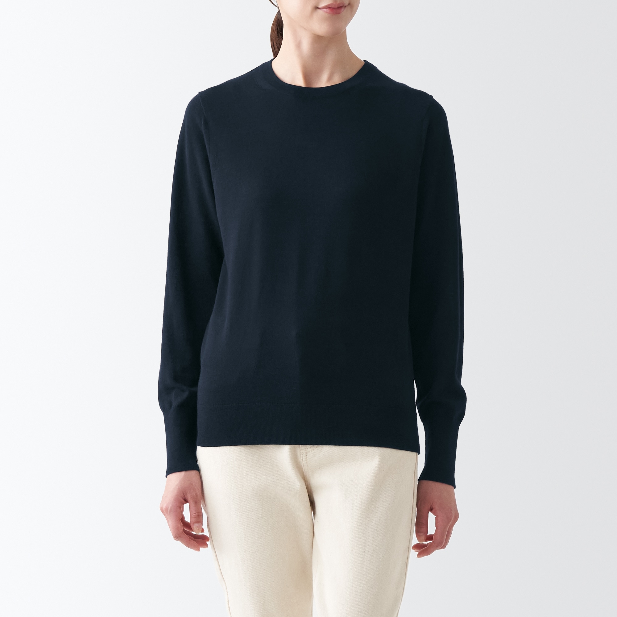 メリノウールクルーネックセーター