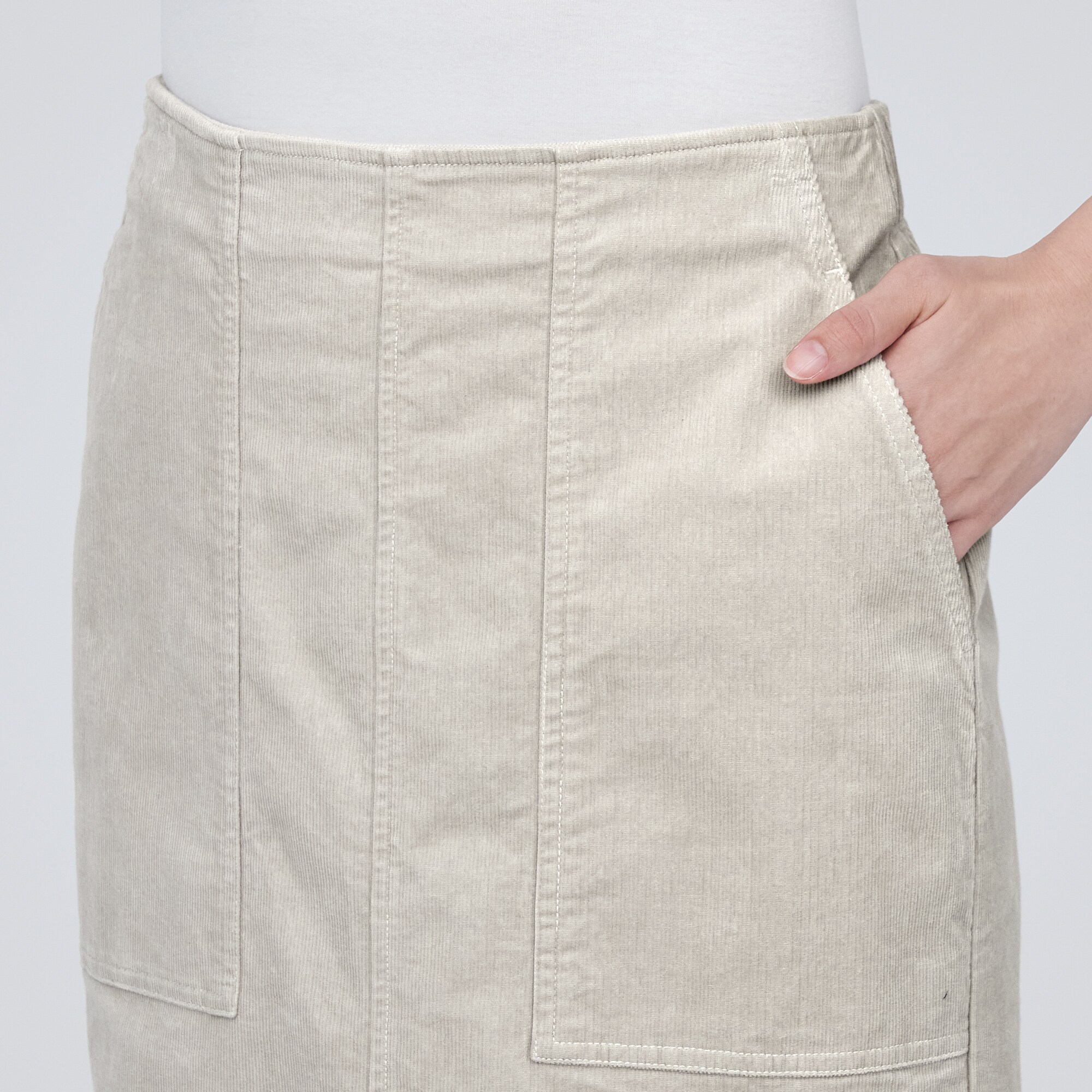 コーデュロイナロースカート