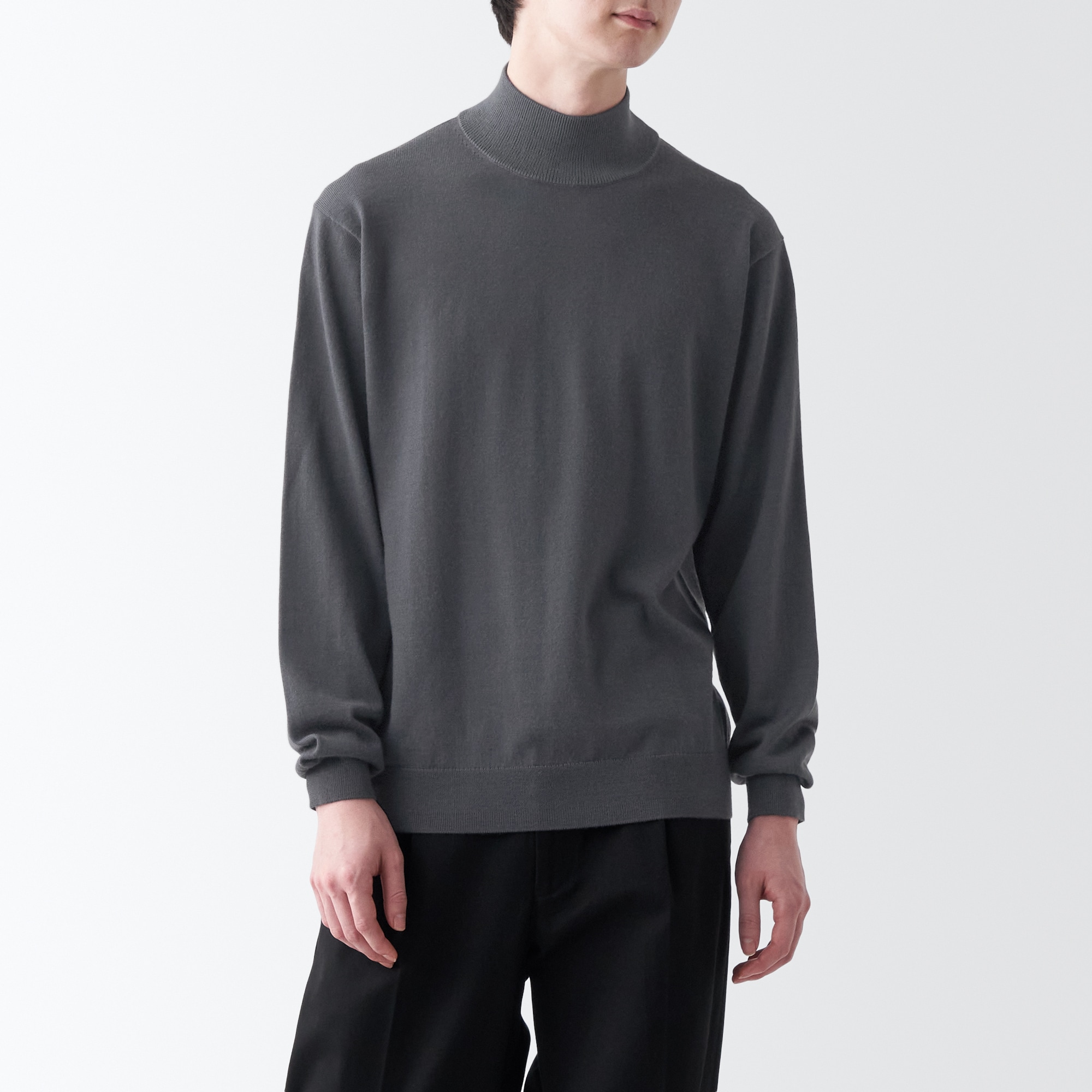 洗えるウールハイゲージハイネックセーター