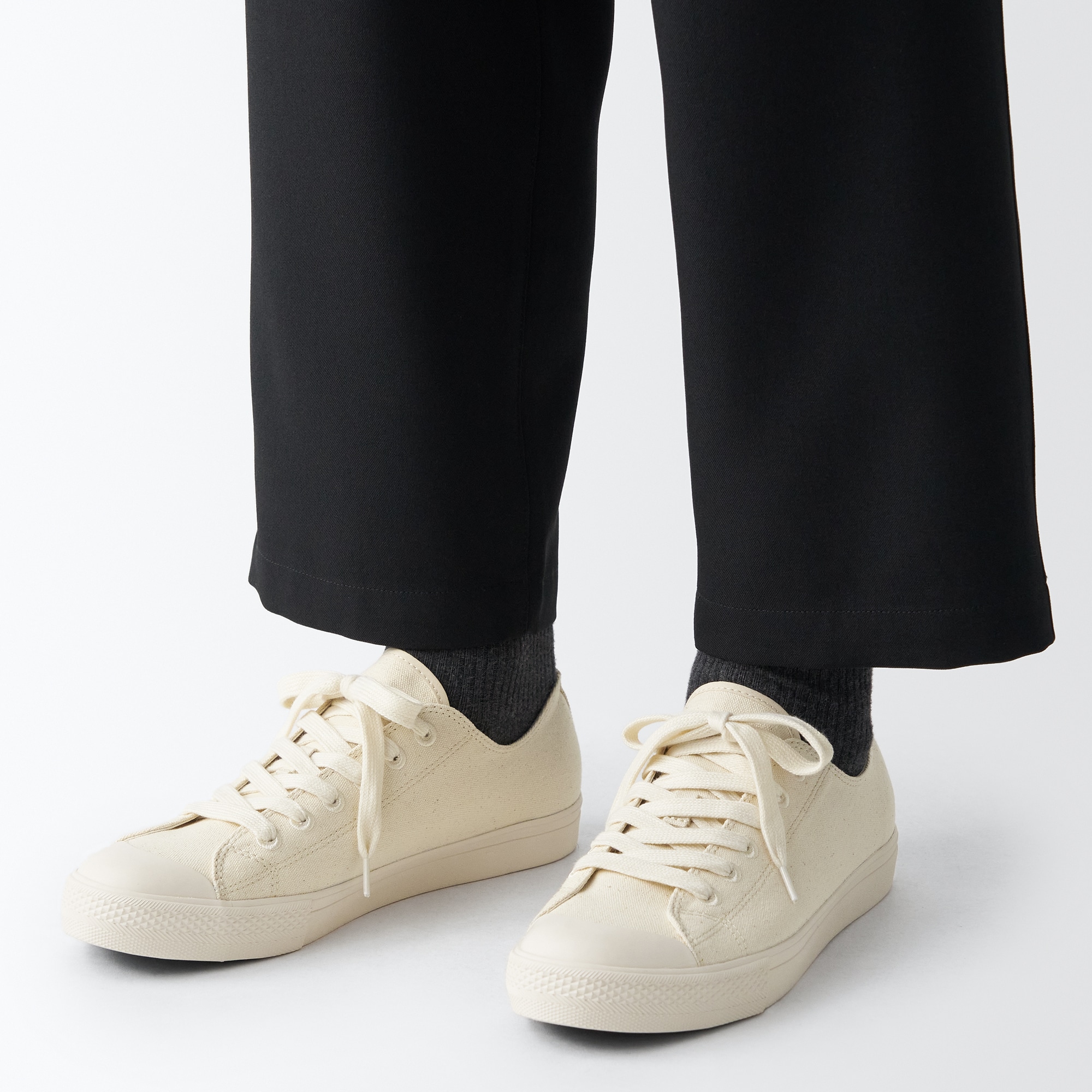 疲れにくい　撥水　スニーカー（新仕様）