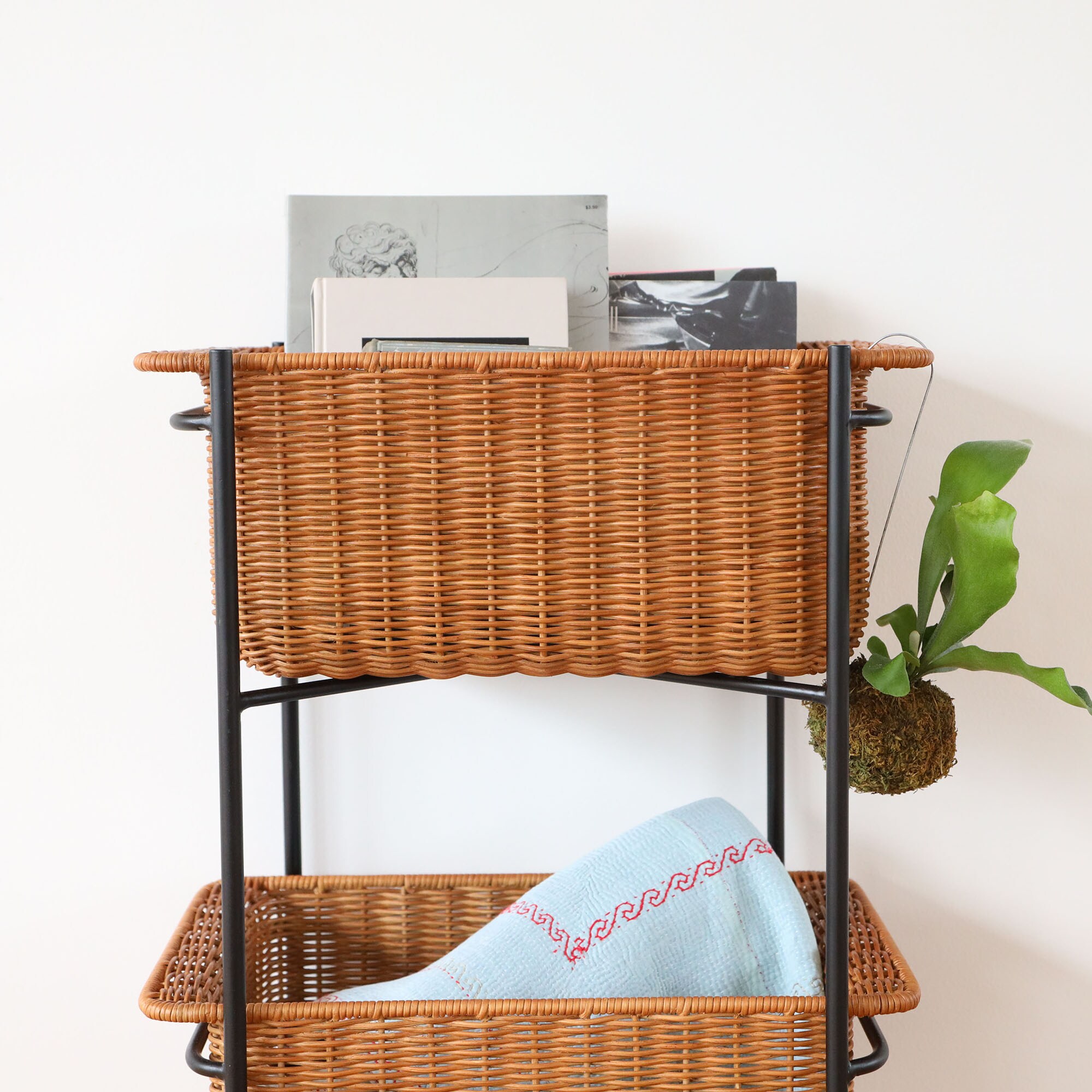 ＷＡＬＬＡＢＹ　ＢＡＳＫＥＴ　ＳＴＡＮＤ　幅４４．５×奥行３１．５×高さ６６ｃｍ