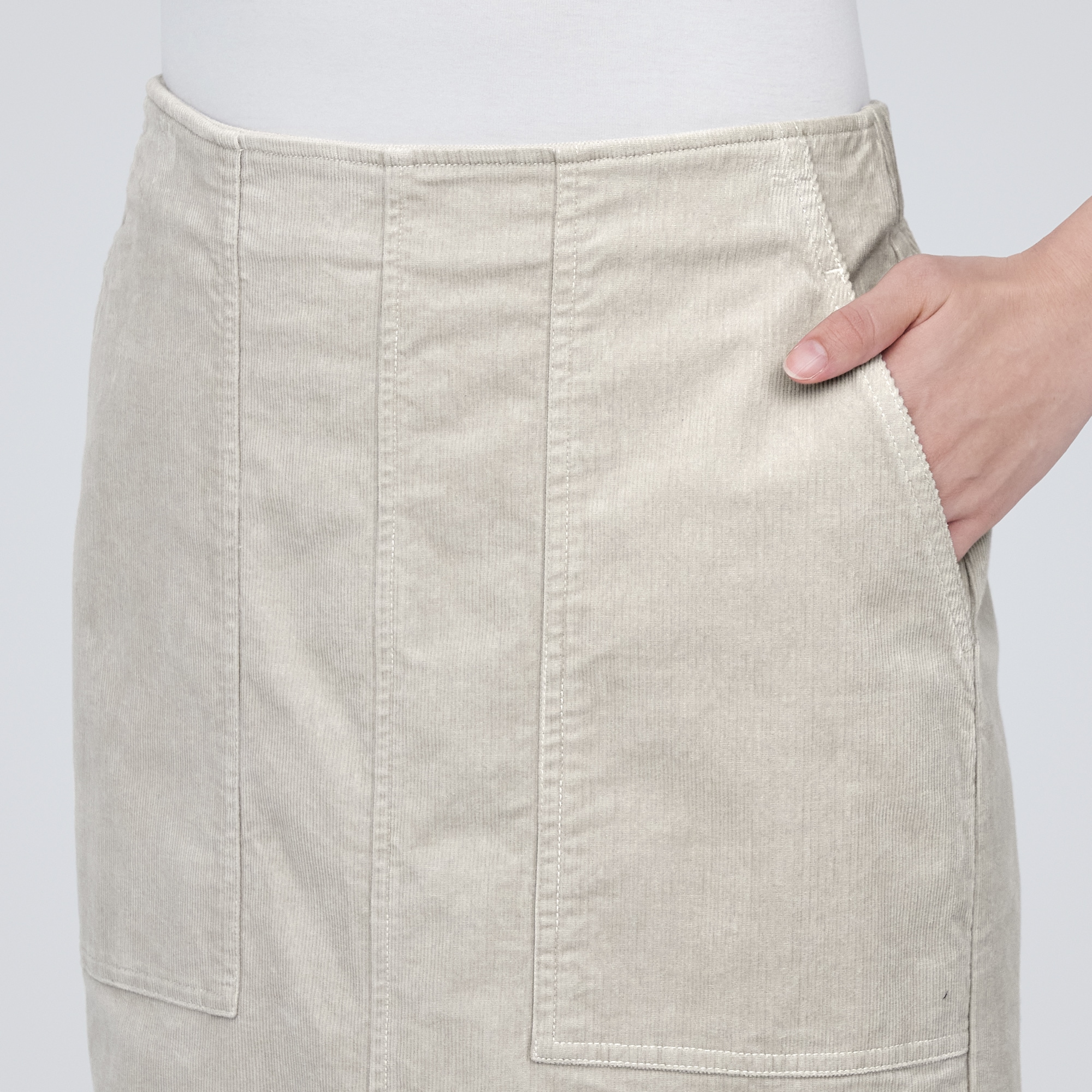 コーデュロイナロースカート