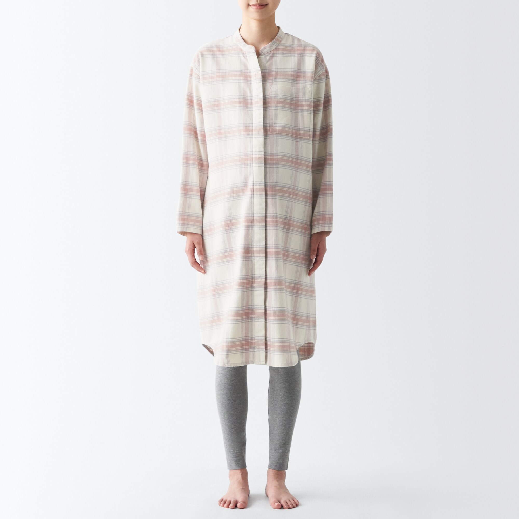 【両面起毛で温かい】脇に縫い目のない　フランネルパジャマ（マタニティ）