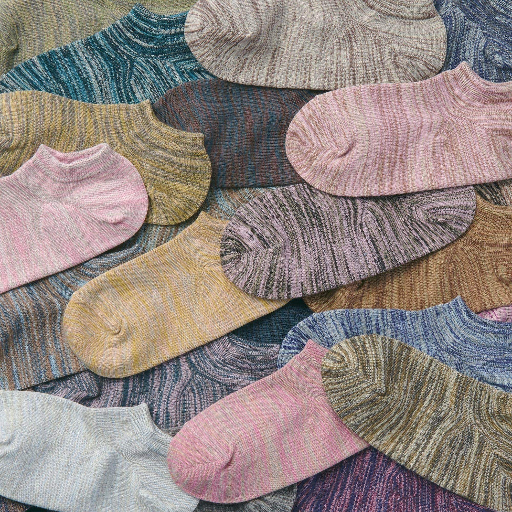 婦人　足なり直角　残糸で編んだ　スニーカーイン（３足組）