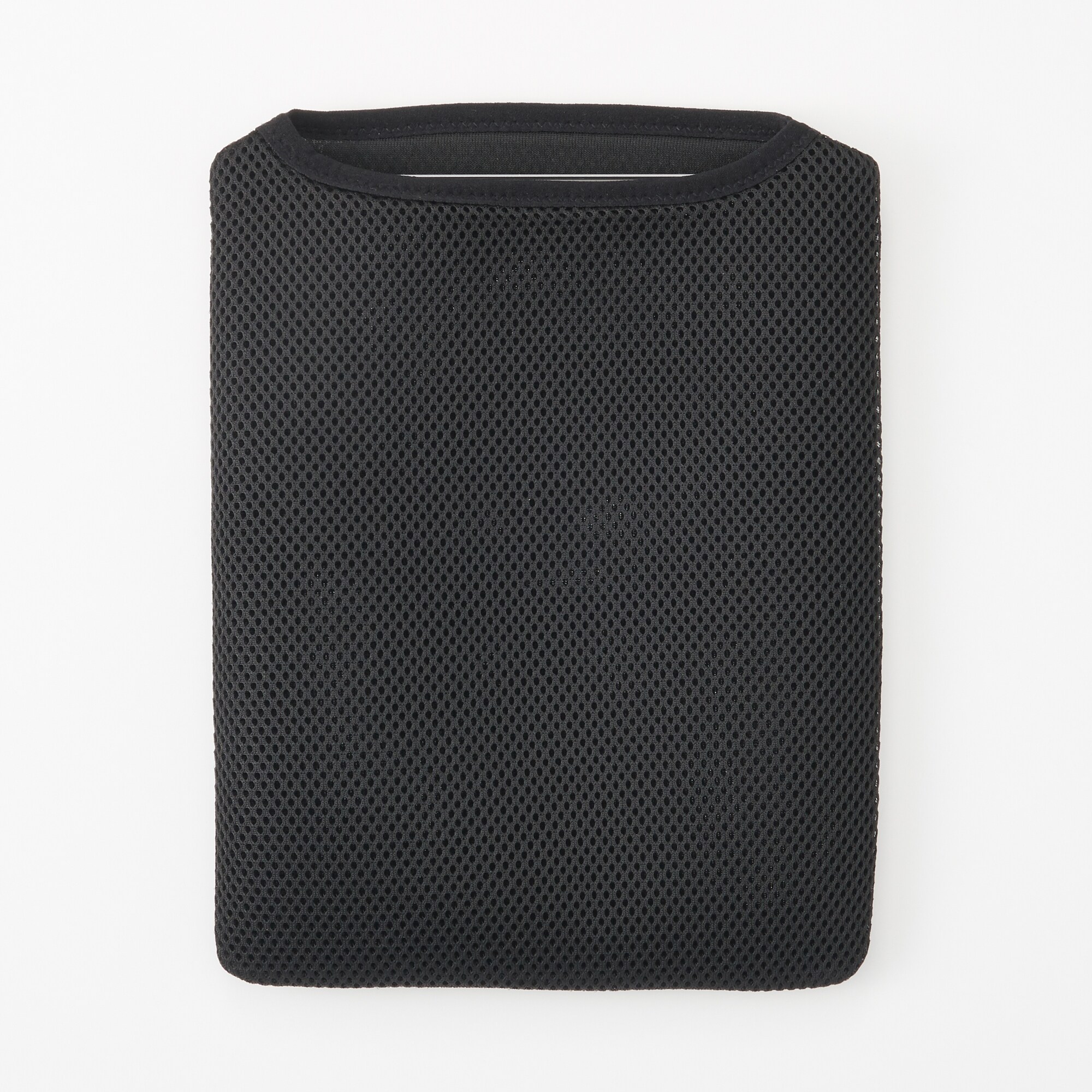 【１１型用】ポリエステルメッシュタブレットカバー　黒