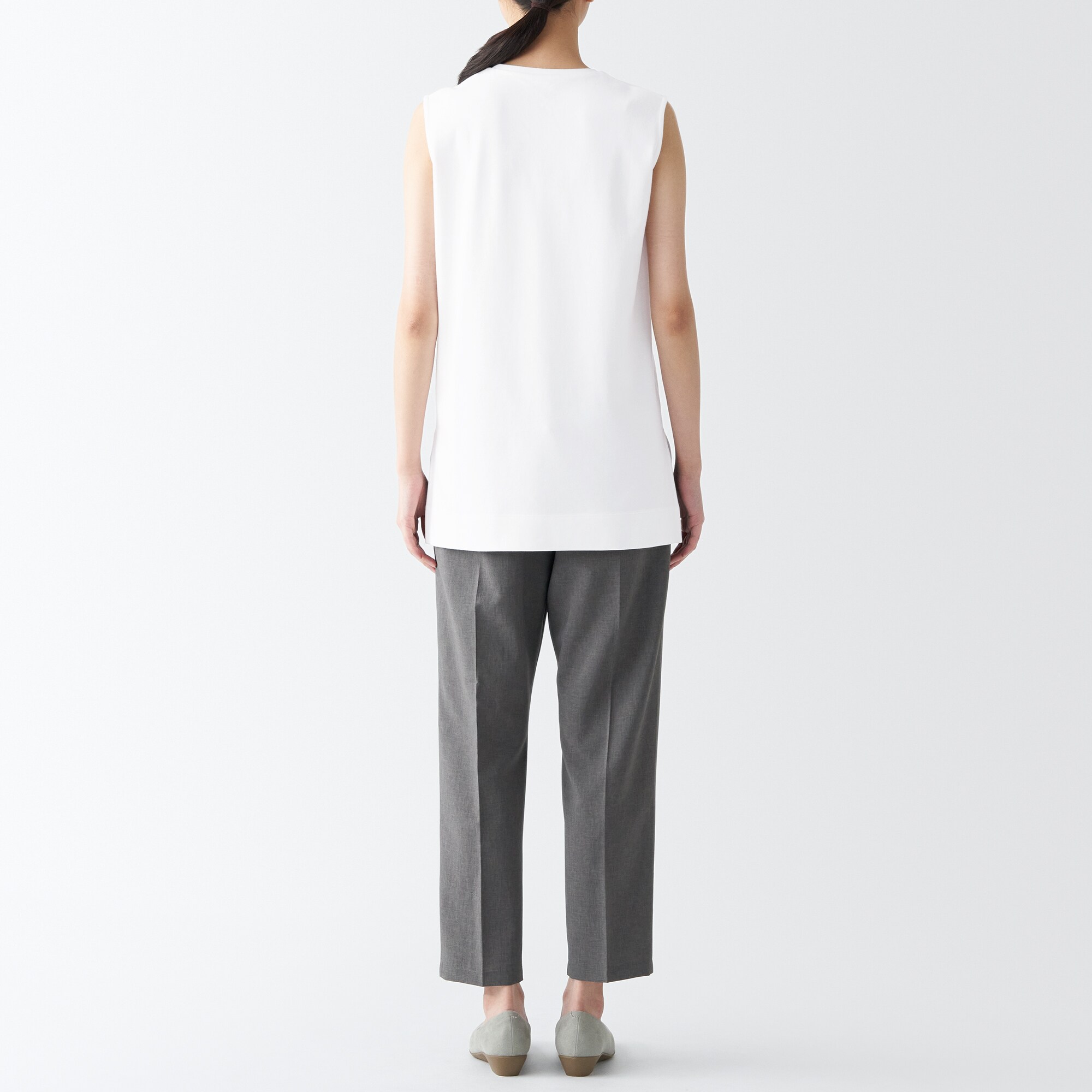 スムース編みノースリーブチュニック