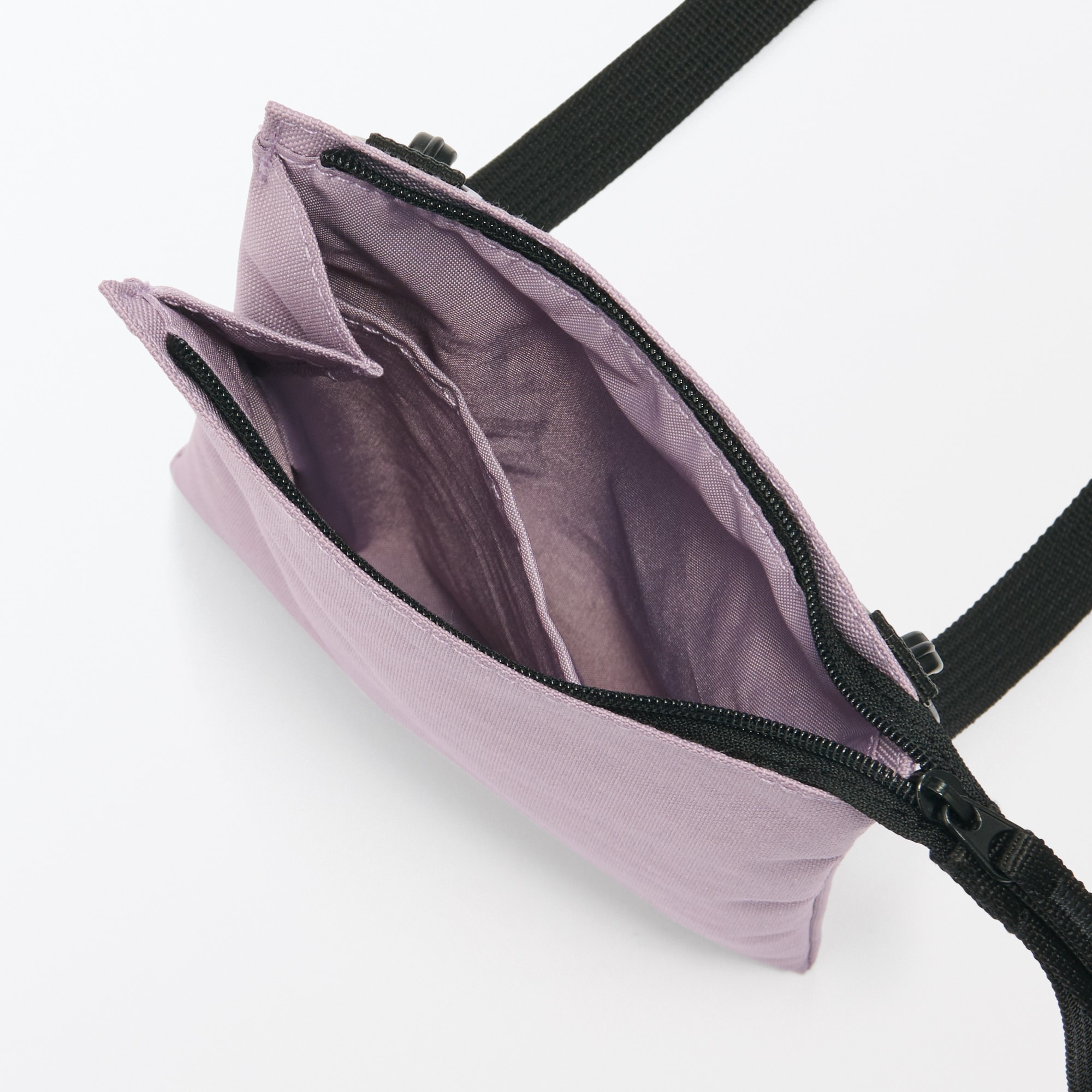 ポーチとしても使える　撥水ミニサコッシュ