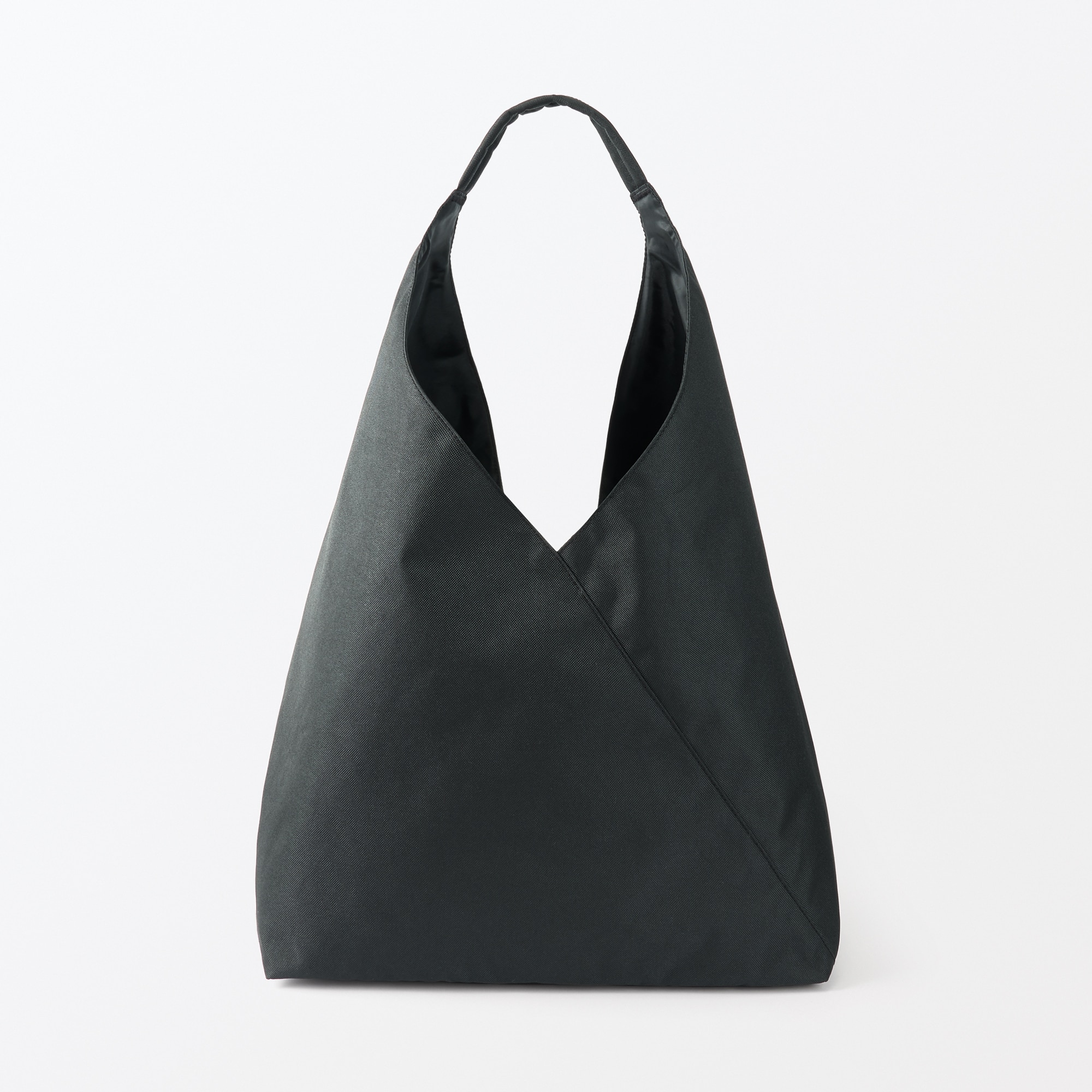 撥水ワンショルダーバッグ