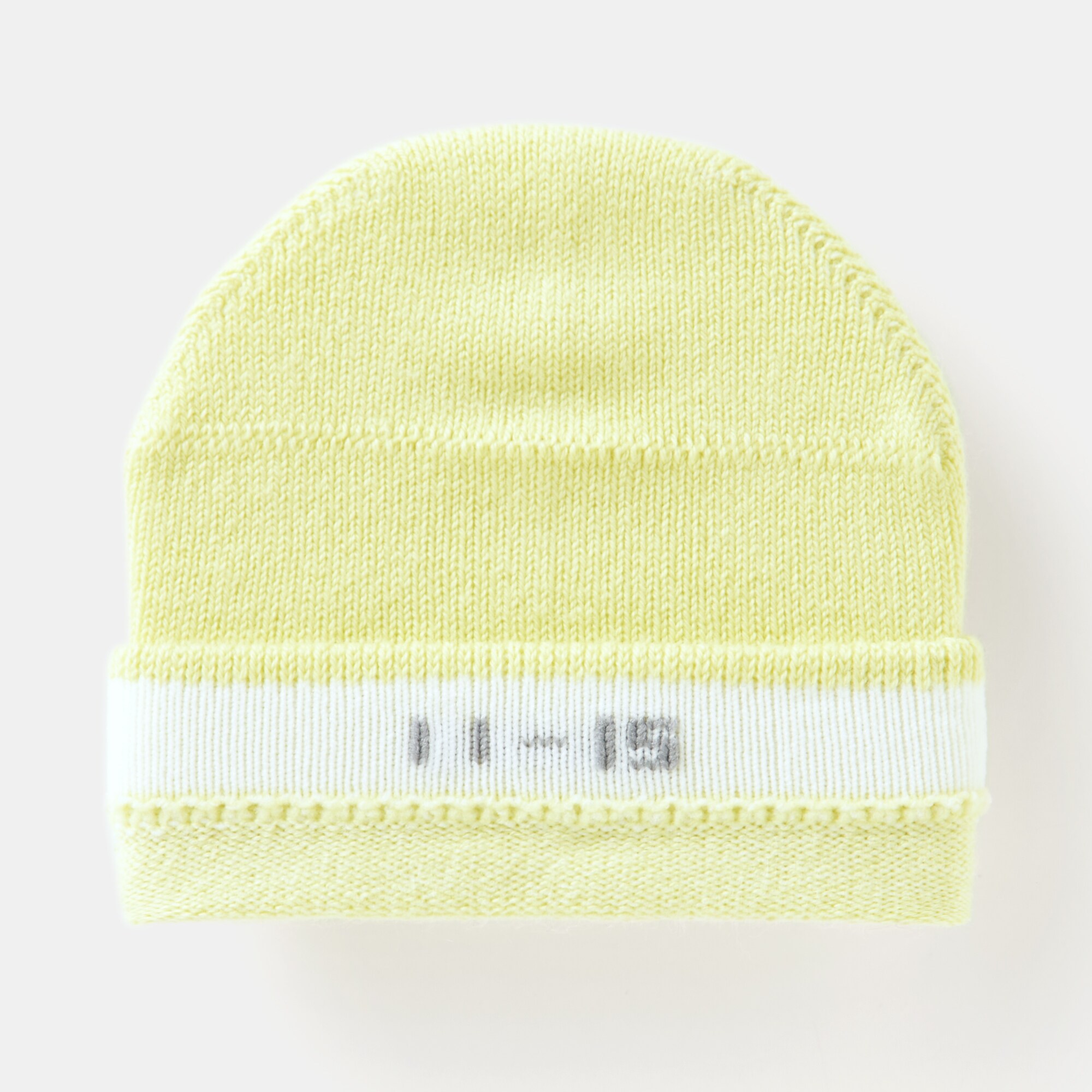 ベビー　足なり直角　スニーカーイン