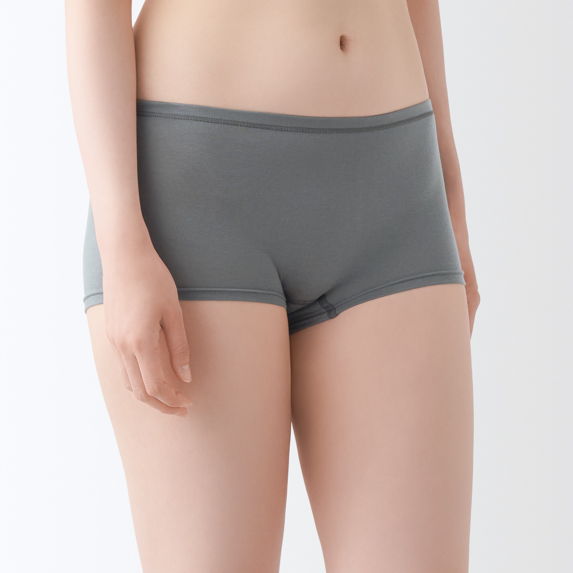 婦人　なめらかボクサーショーツ