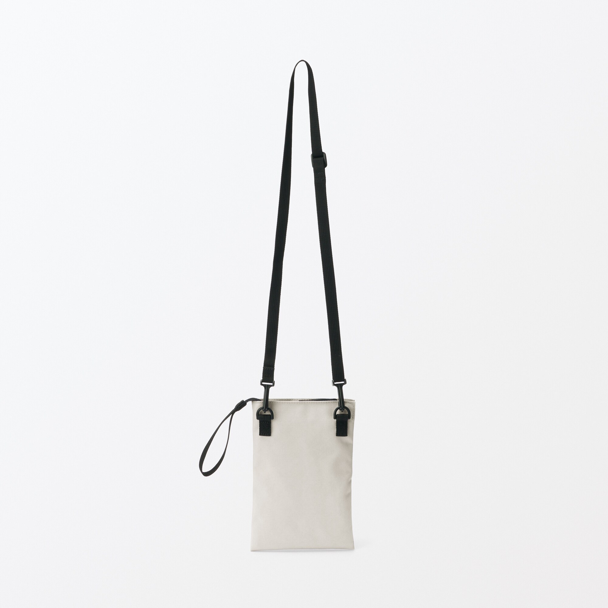 ポーチとしても使える　撥水ミニサコッシュ