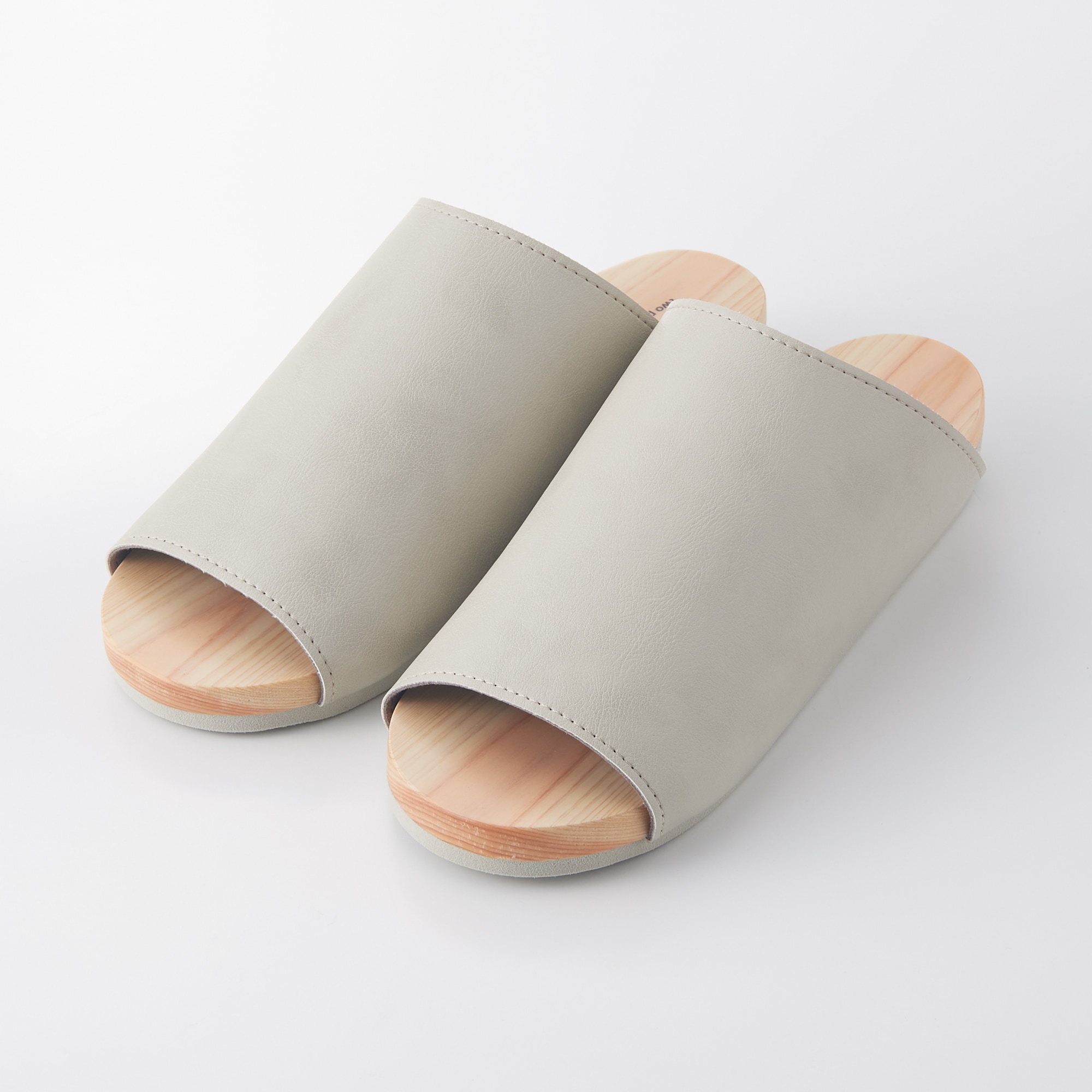 木のルームシューズ　グレーＳ（21.5～23ｃｍ）